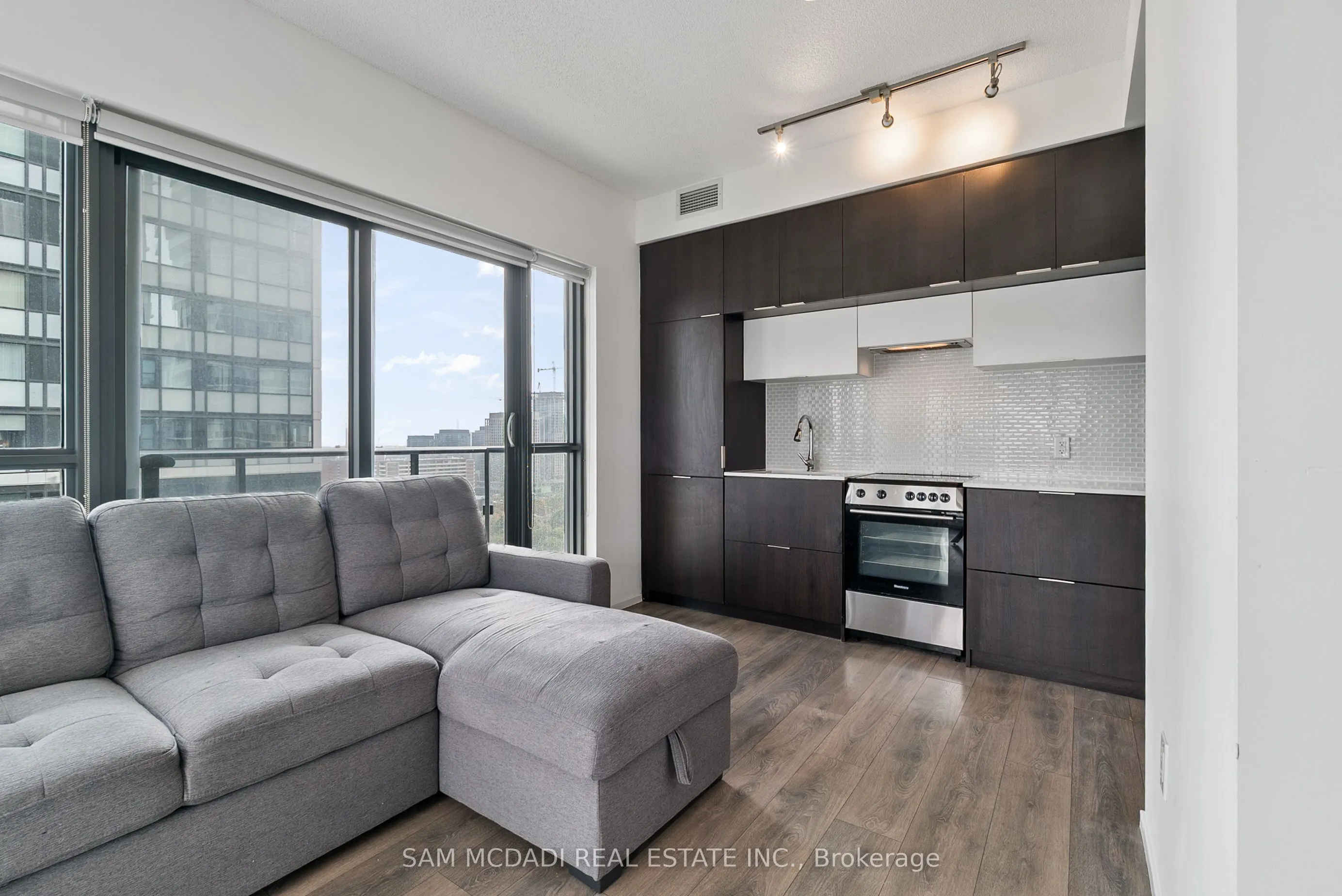 159 Dundas Street E, #1906