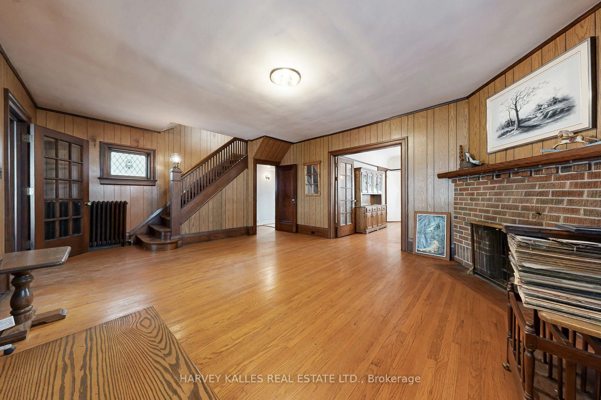 99 Glenrose Avenue