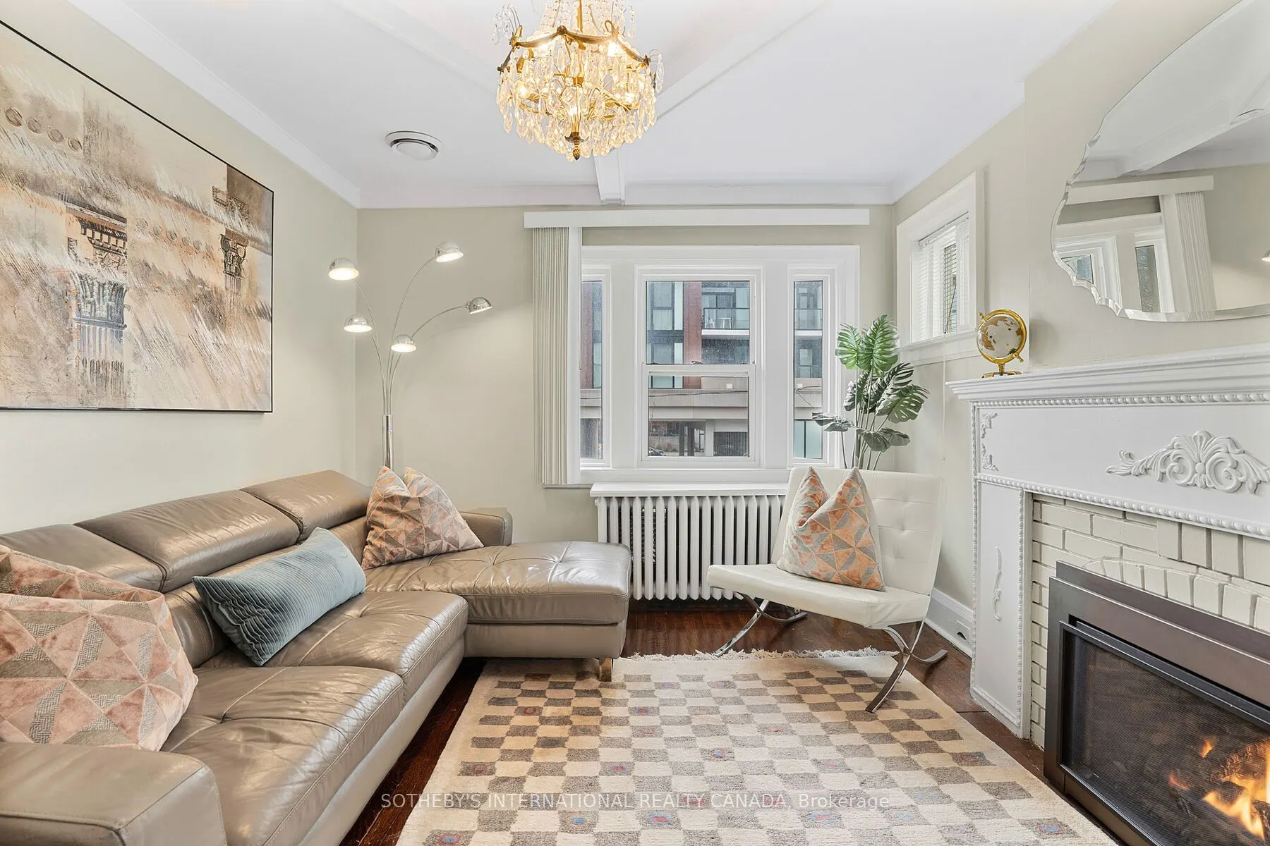 12 Belsize Drive