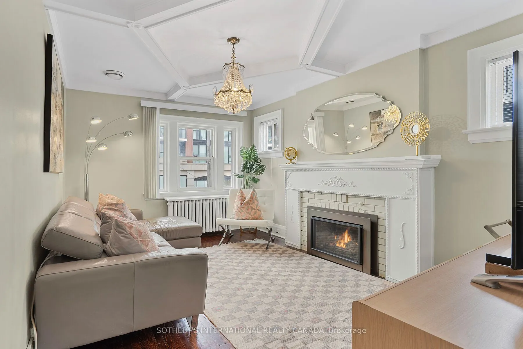 12 Belsize Drive