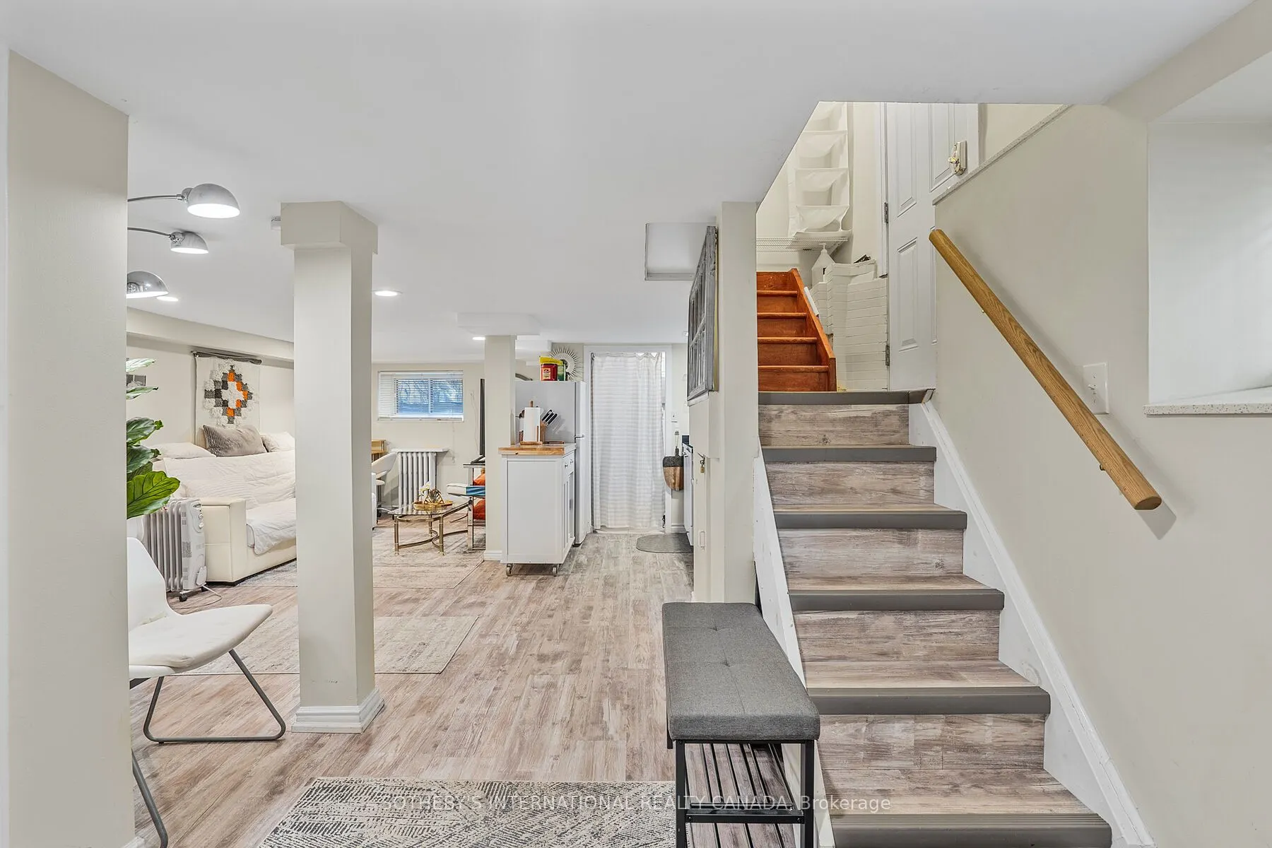 12 Belsize Drive