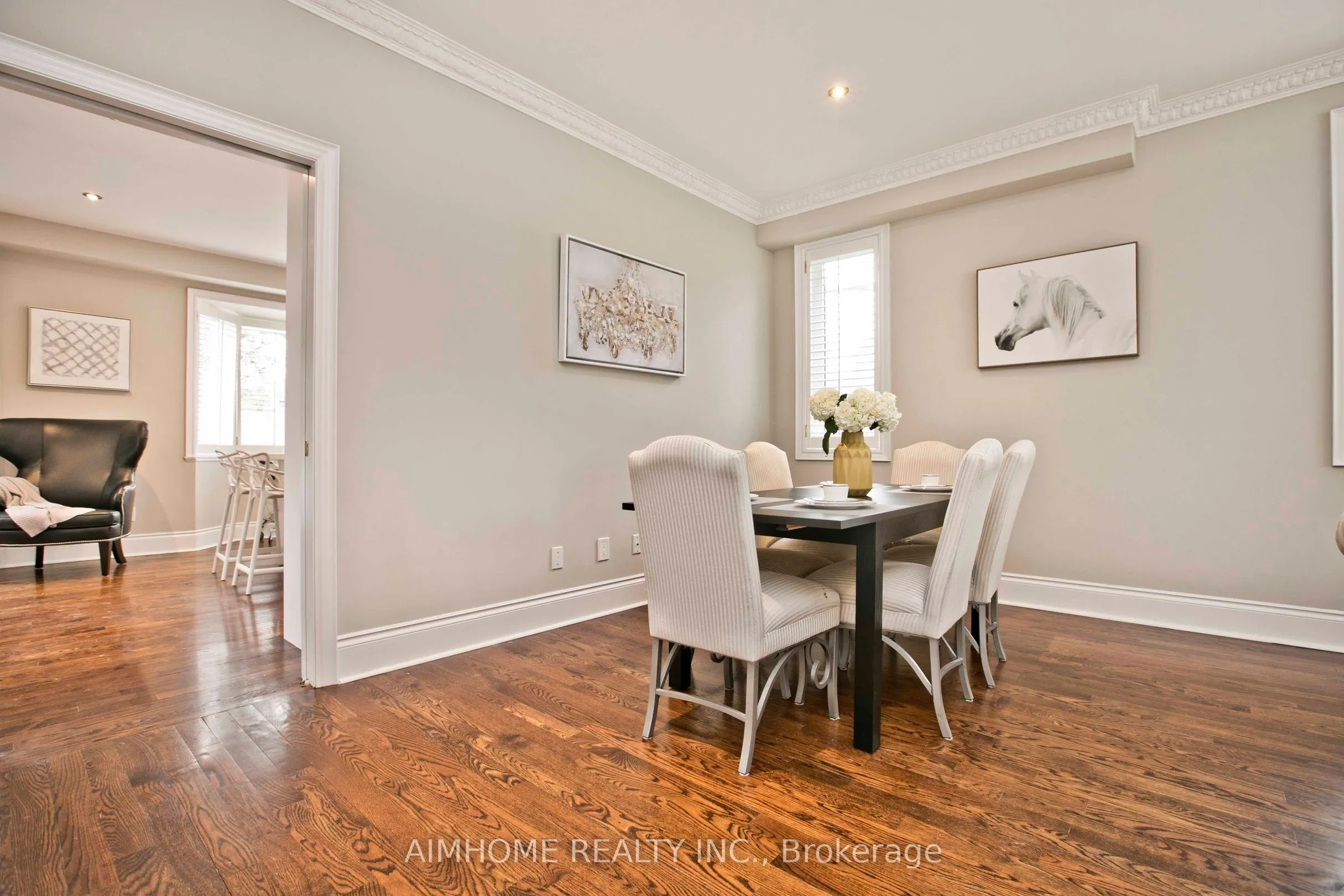 401 Longmore Street
