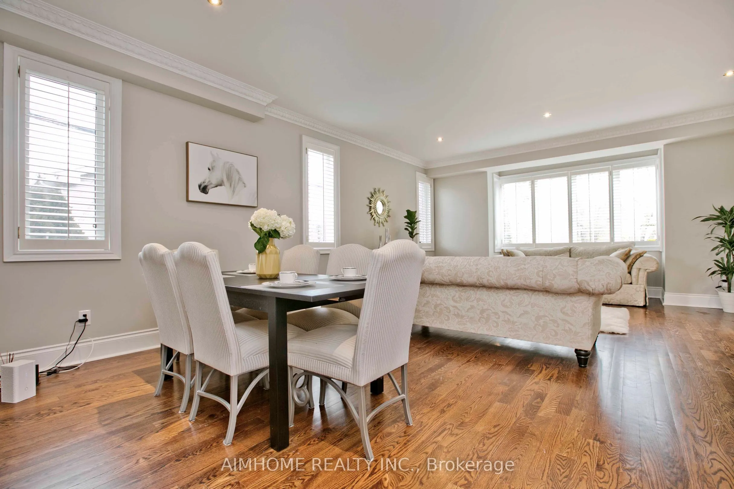 401 Longmore Street