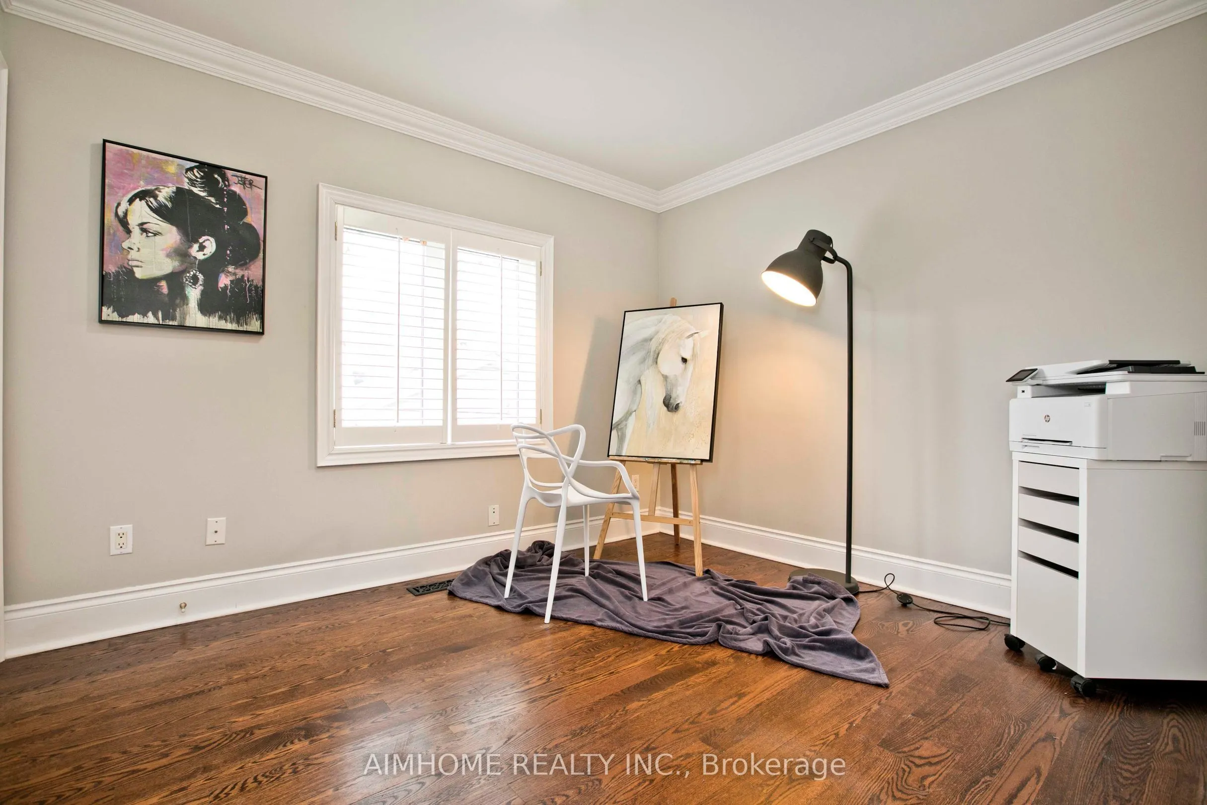 401 Longmore Street