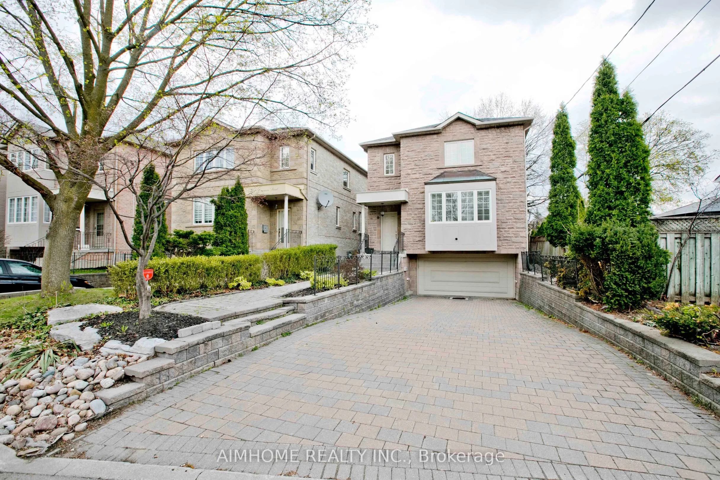 401 Longmore Street