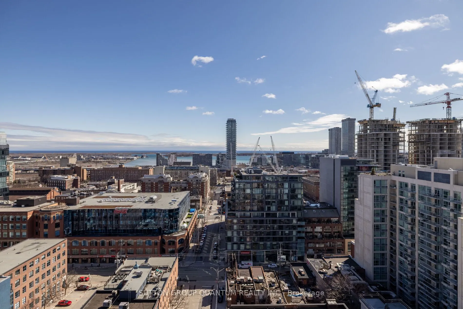 400 Adelaide Street E, #LPH 03