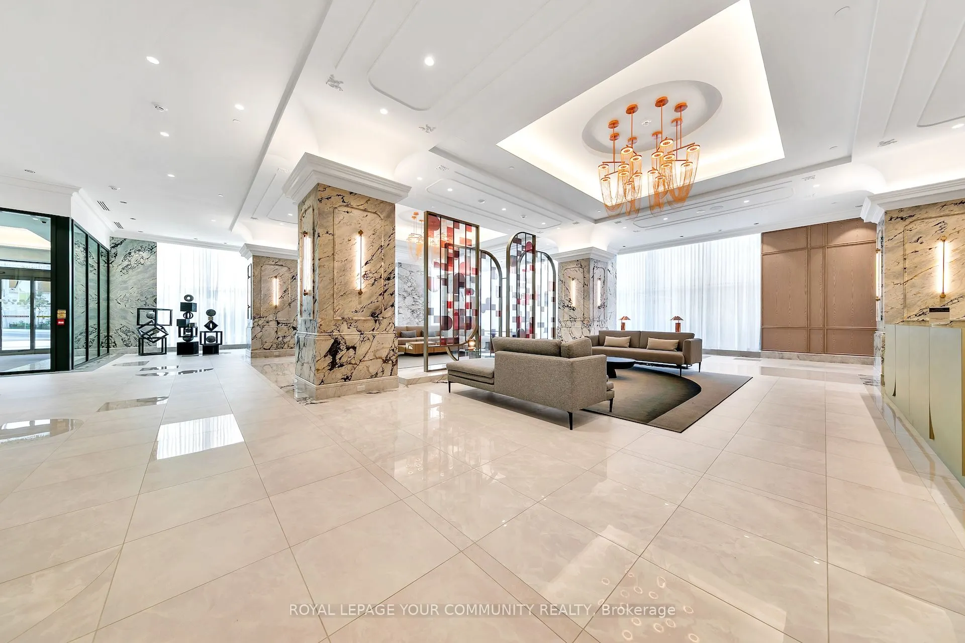 10 Inn On The Park Drive, #3303