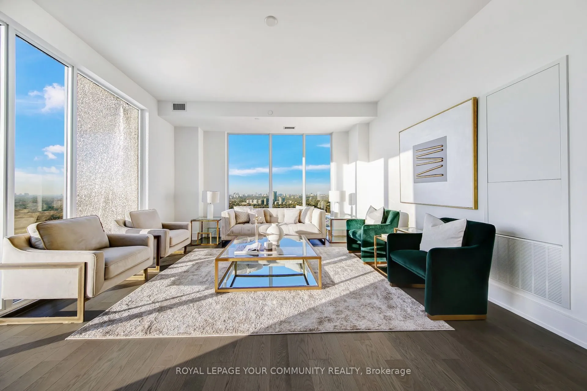 10 Inn On The Park Drive, #3303