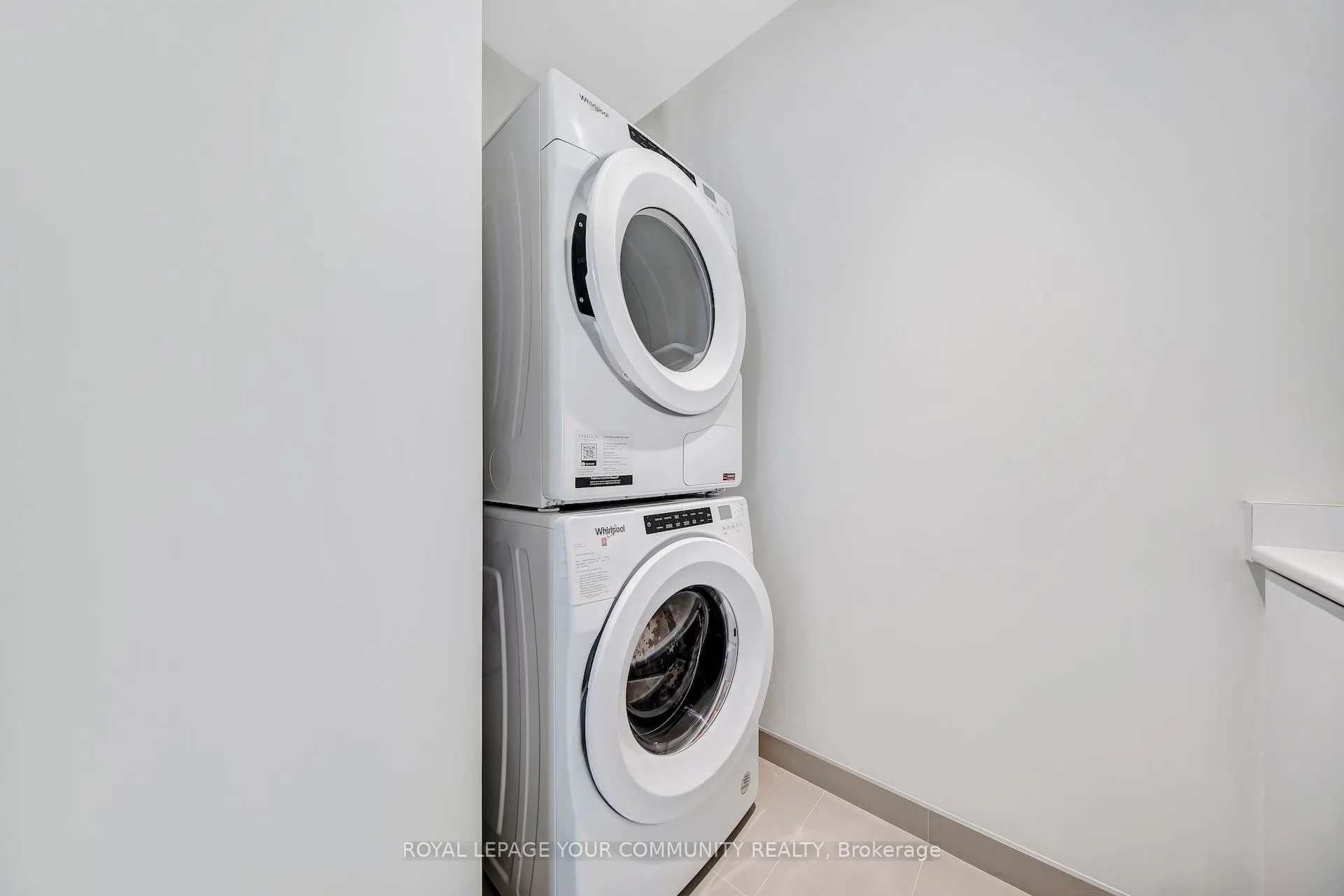 10 Inn On The Park Drive, #3303