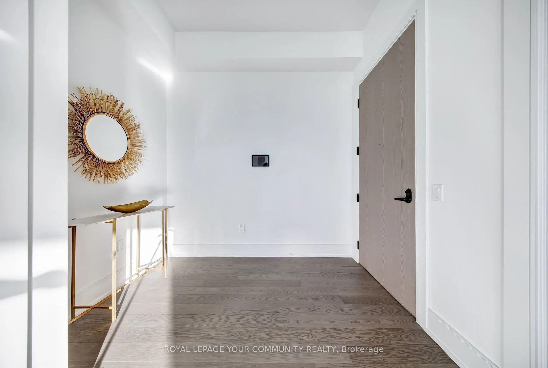 10 Inn On The Park Drive, #3303