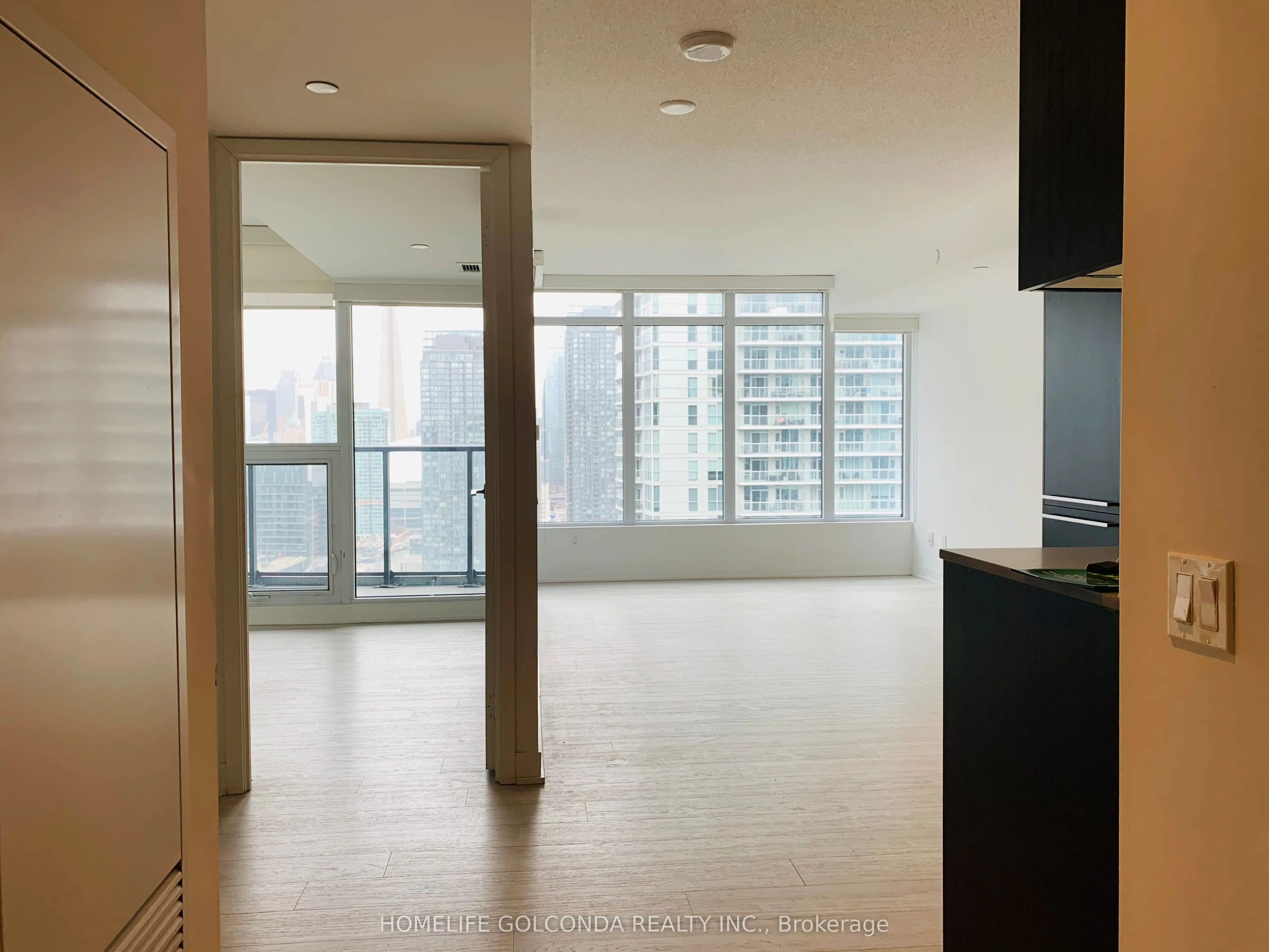 70 Queens Wharf Road, #3211