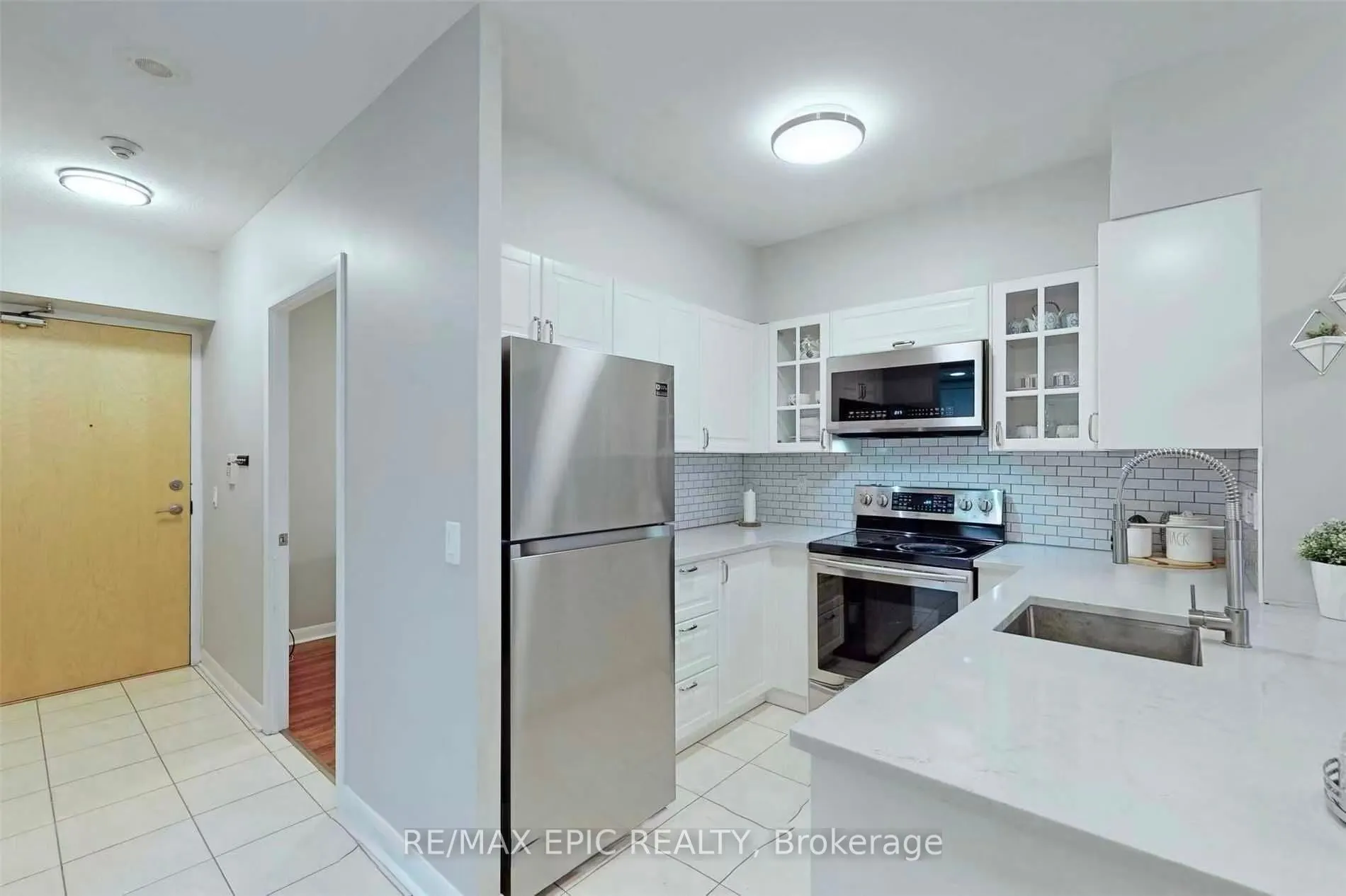 4978 Yonge Street, #1501