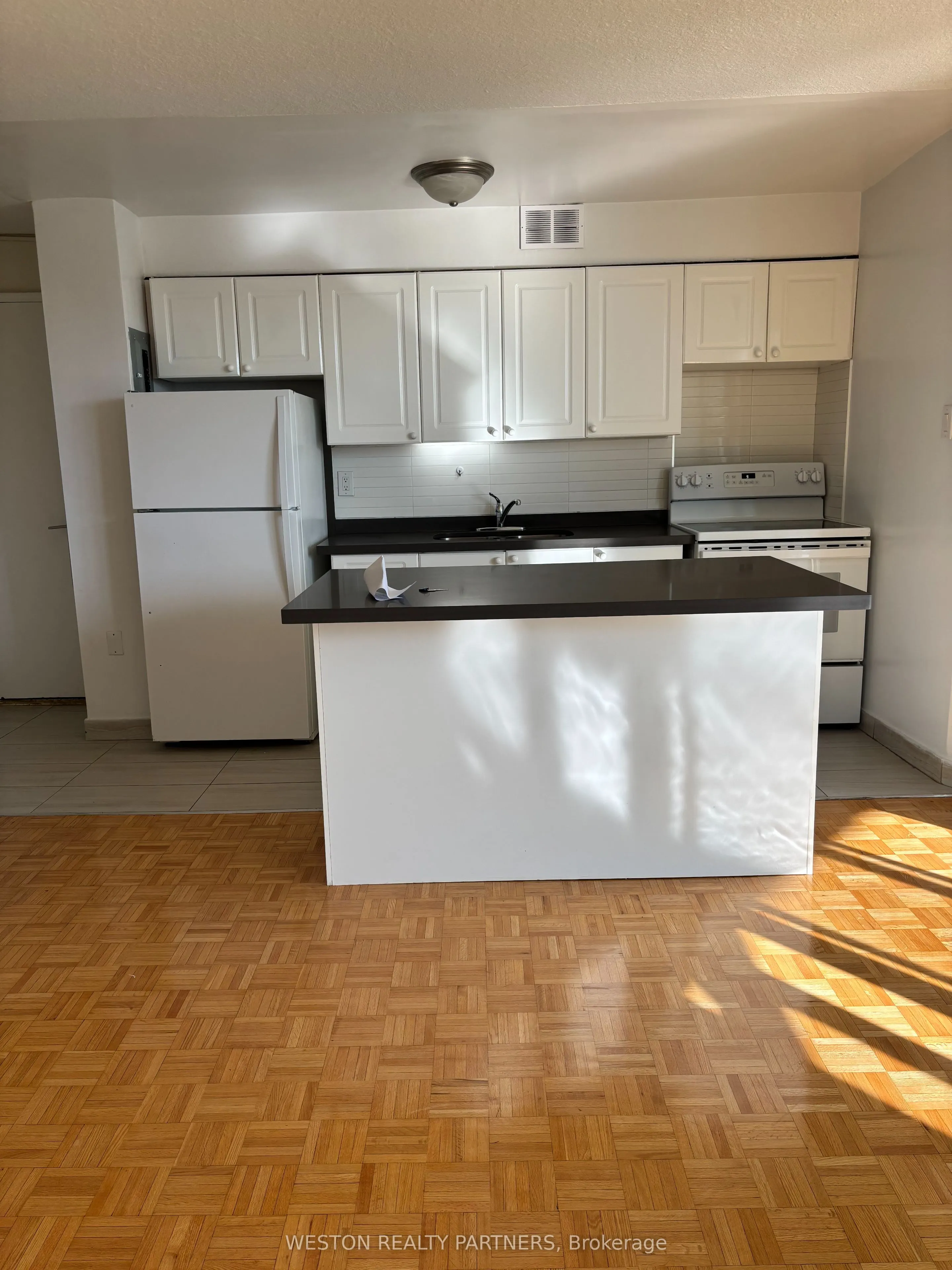 44 Walmer Road, #1205