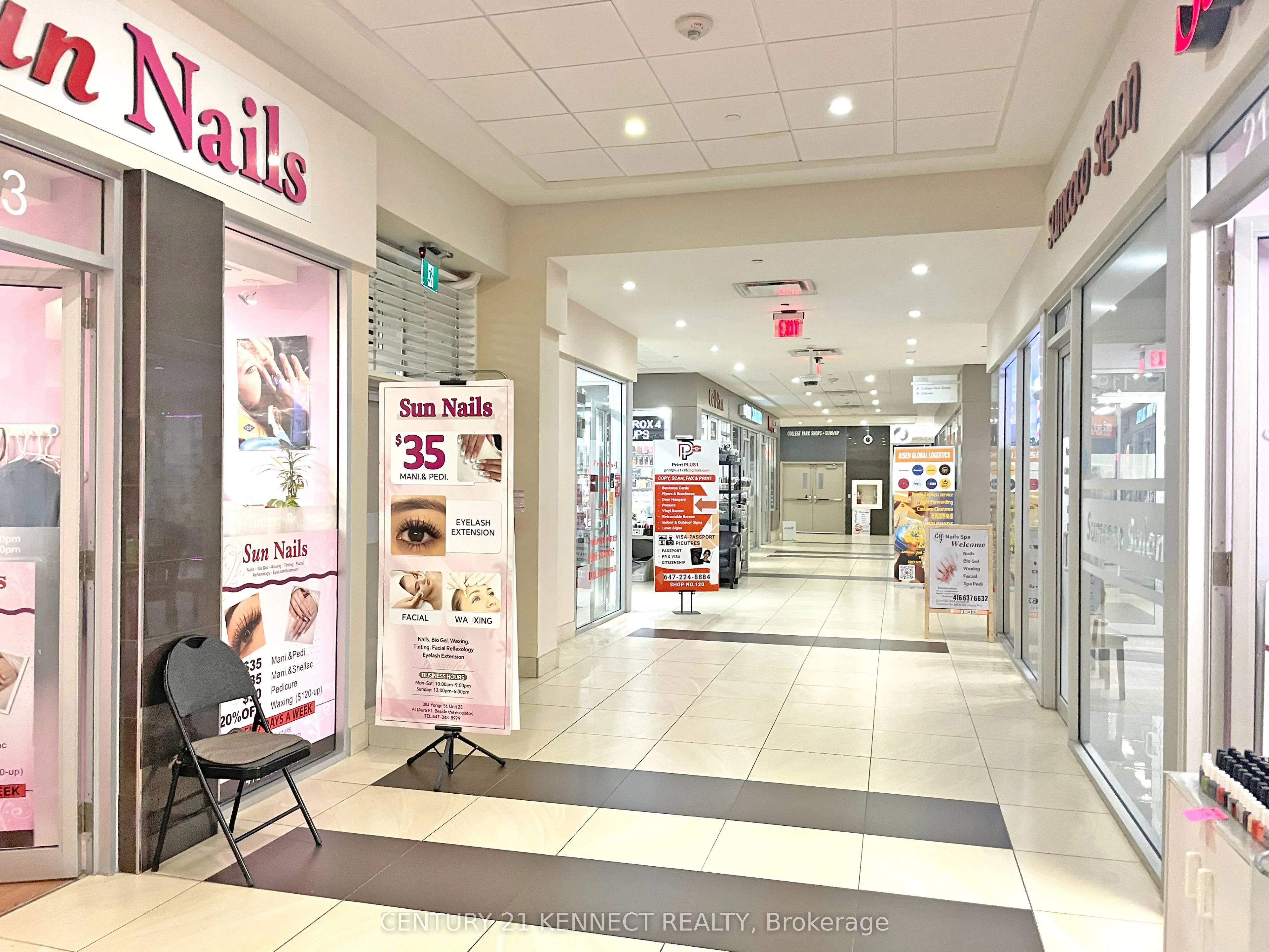384 Yonge Street