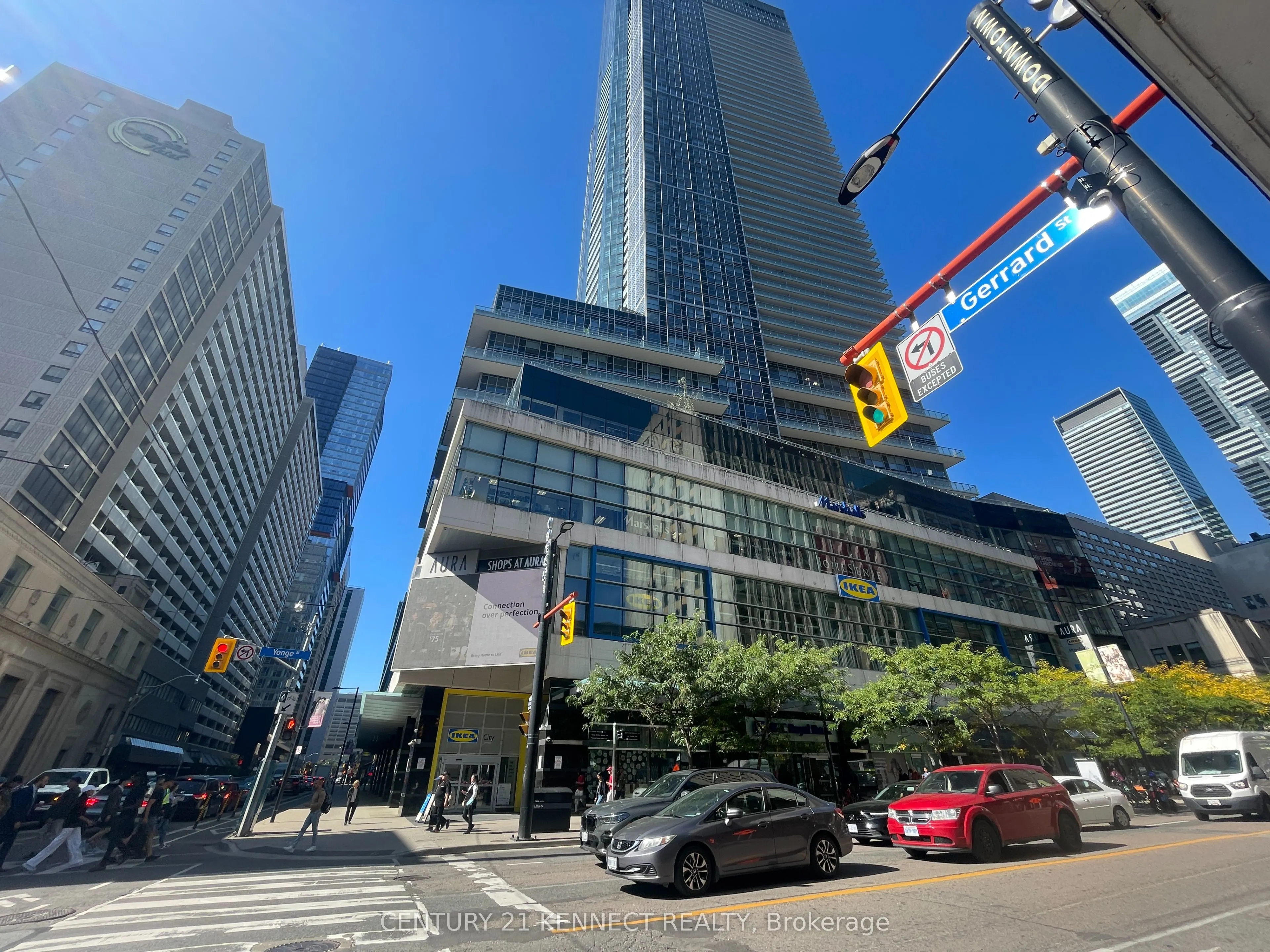 384 Yonge Street
