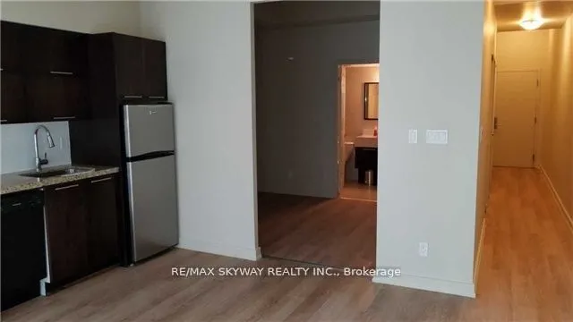 126 Simcoe Street