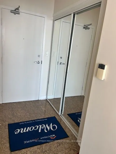 3 Navy Wharf Court, #2110