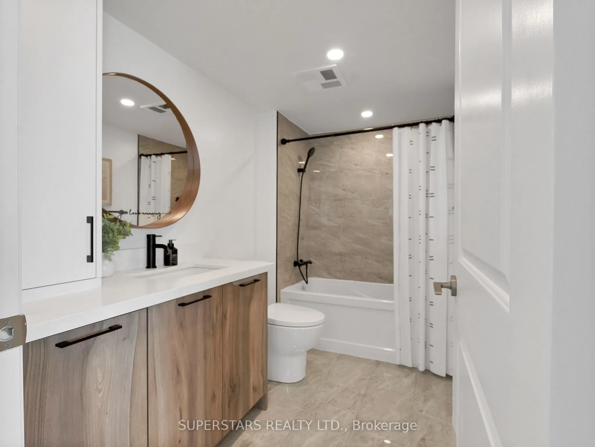 2015 Sheppard Avenue E, #3810