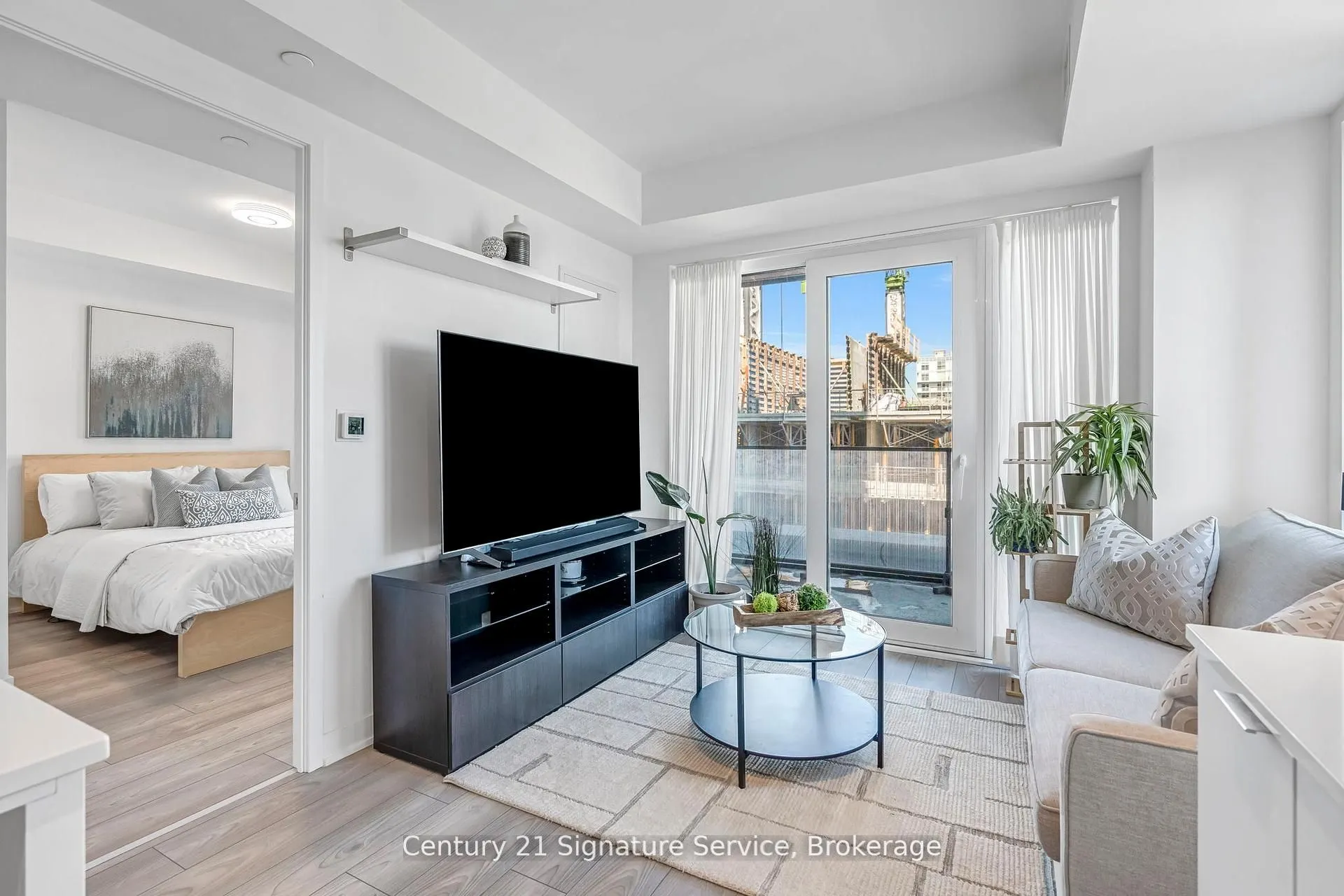 8 Tippett Road, #803