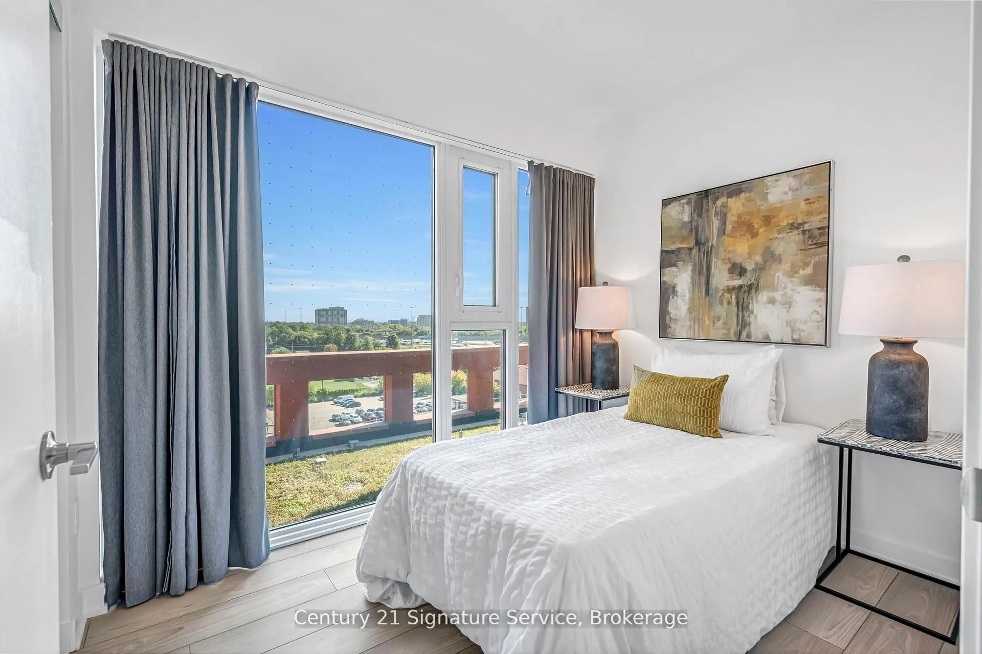 8 Tippett Road, #803