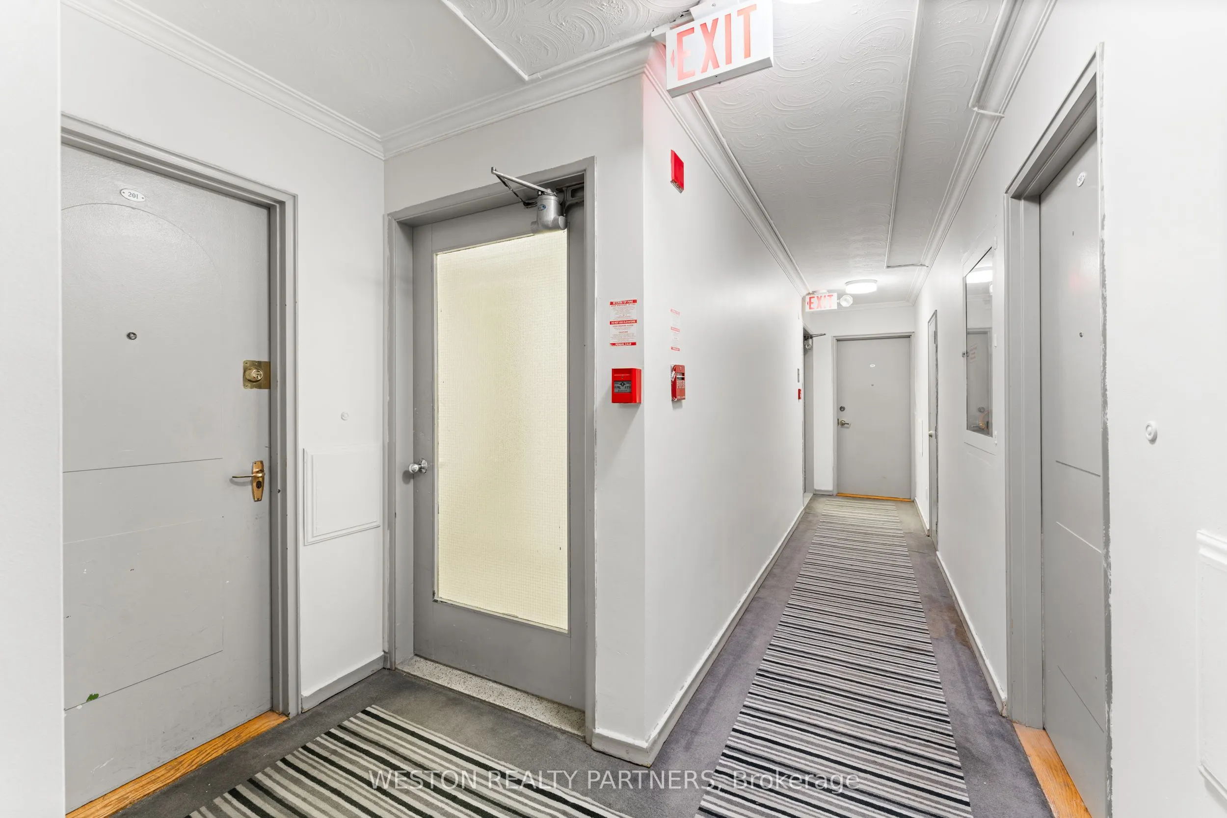 171 Erskine Avenue, #3