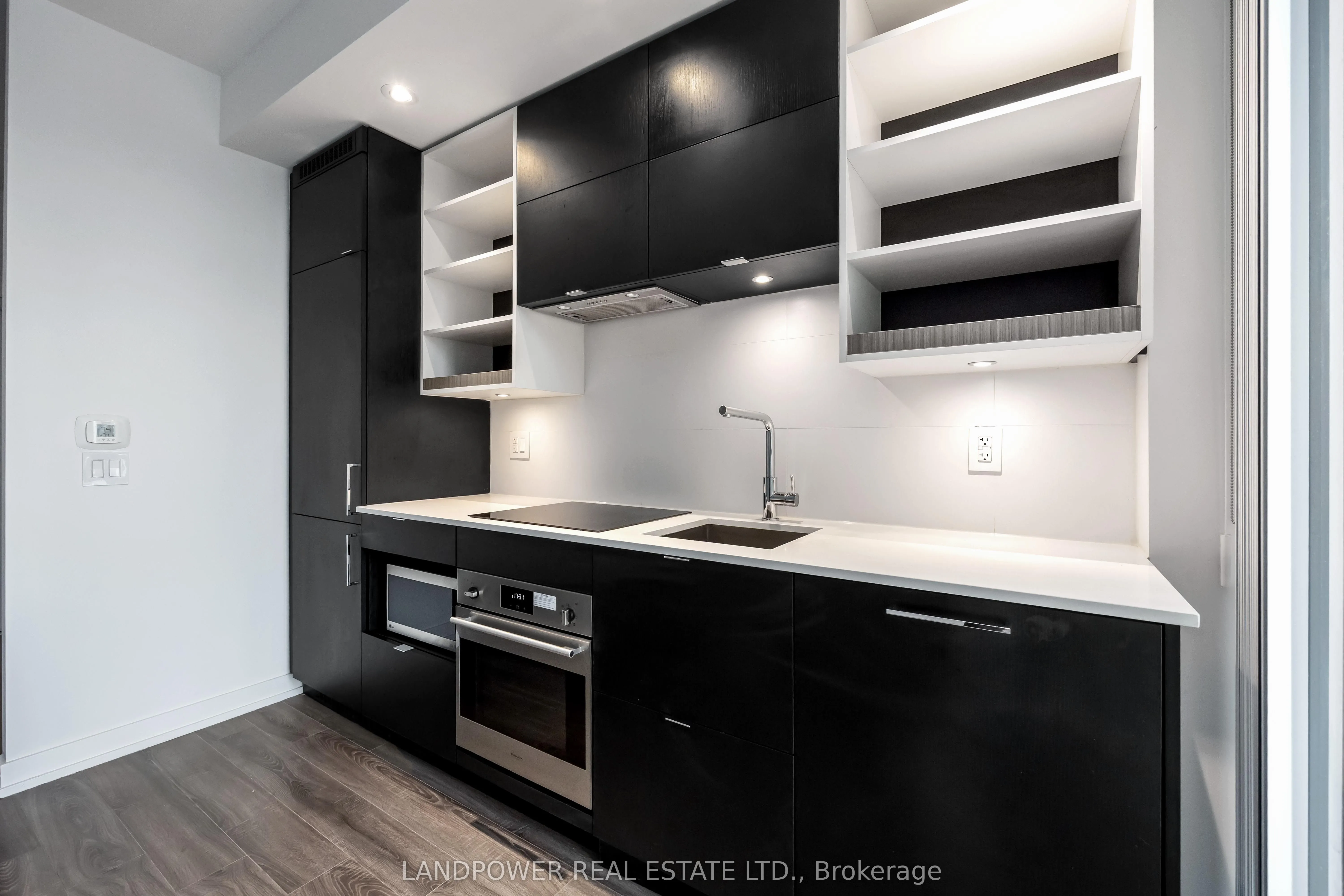 20 Edward Street, #1917