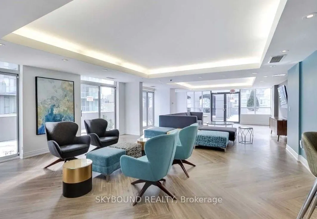 140 Simcoe Street, #PH1620