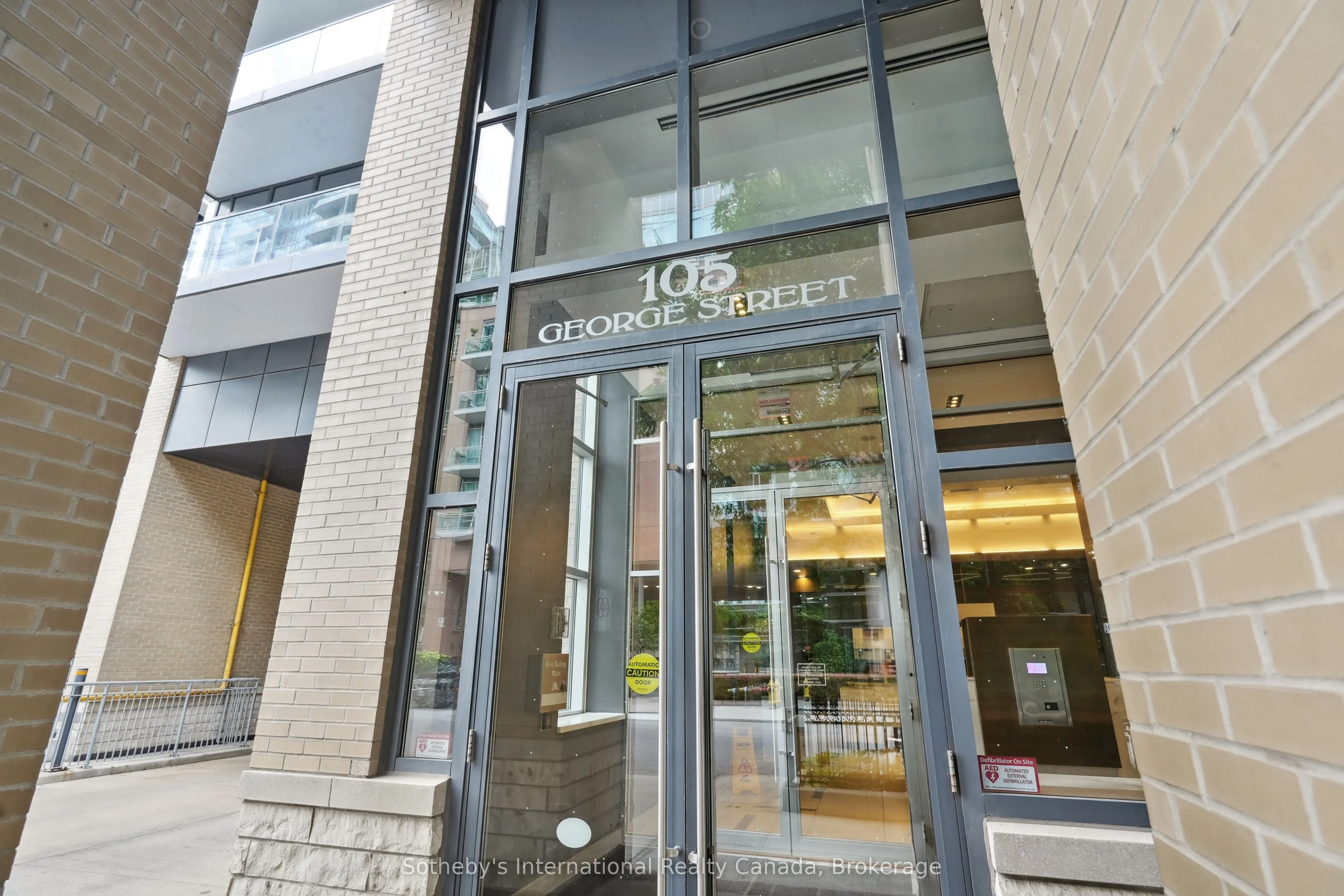 105 George Street, #903