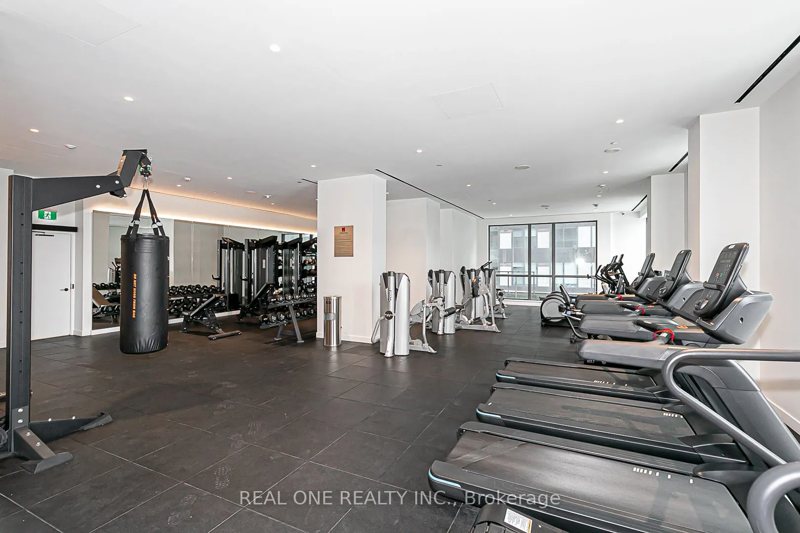39 Roehampton Avenue E, #1710