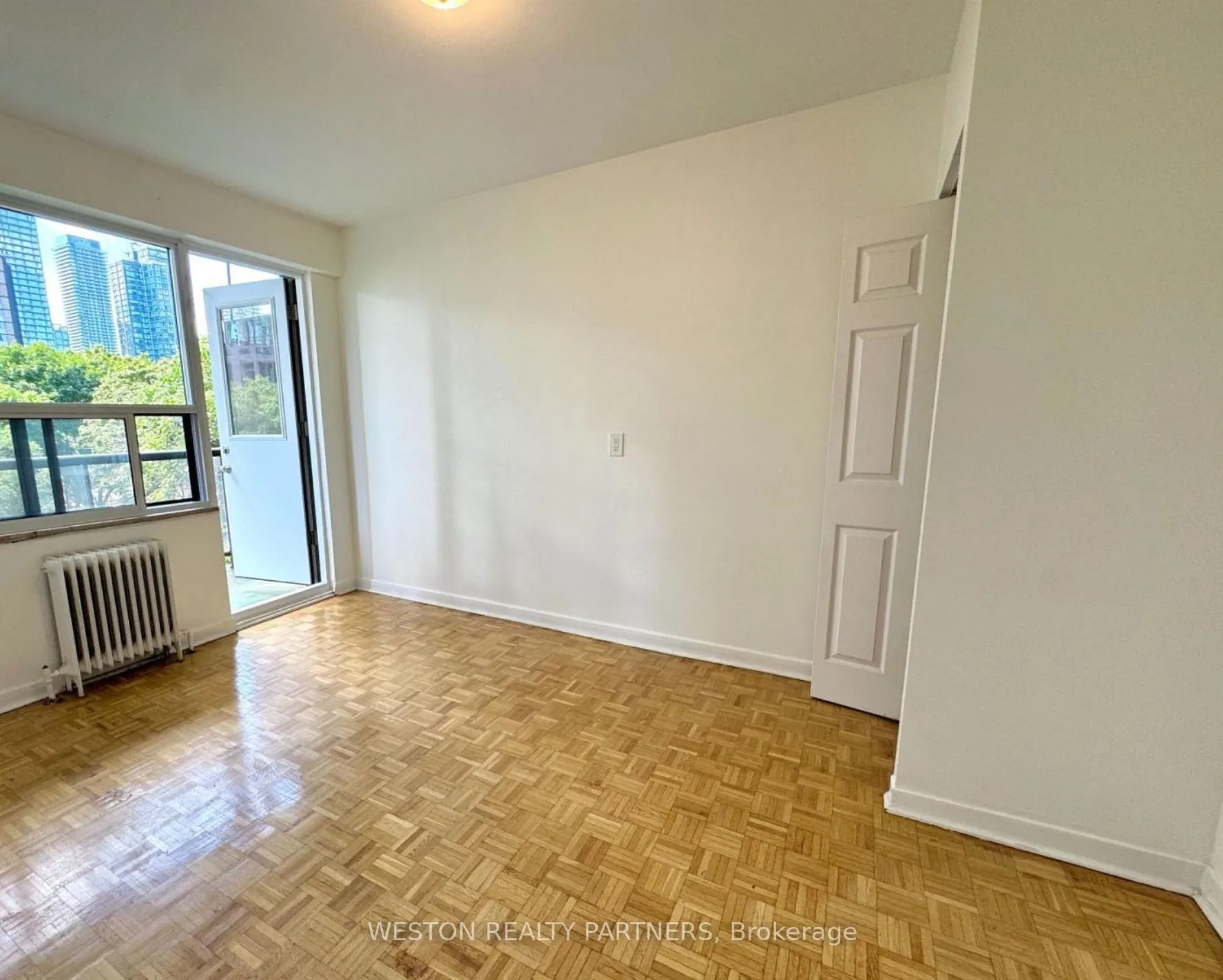 88 Wellesley Street E, #502