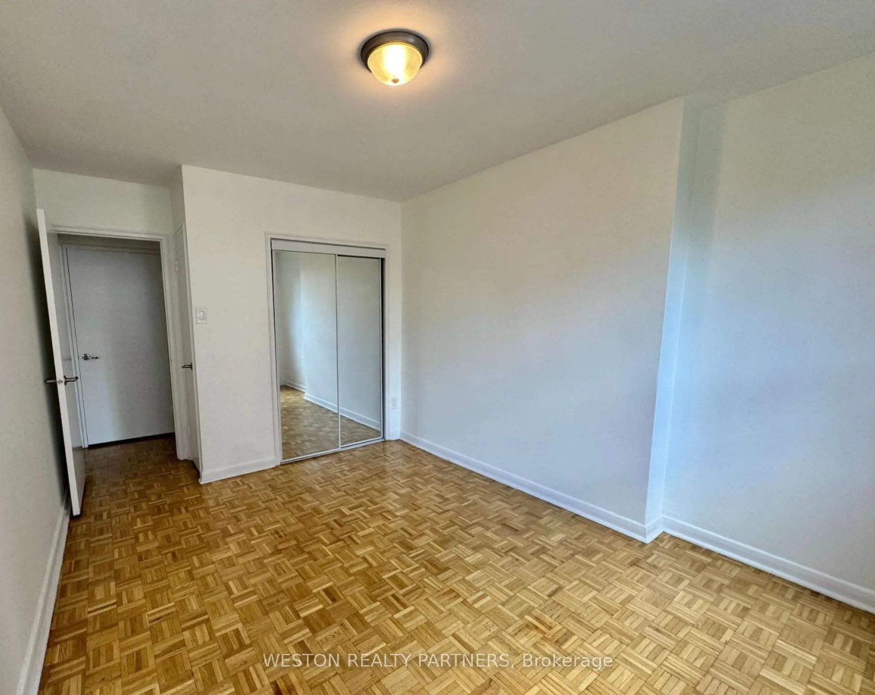 88 Wellesley Street E, #502