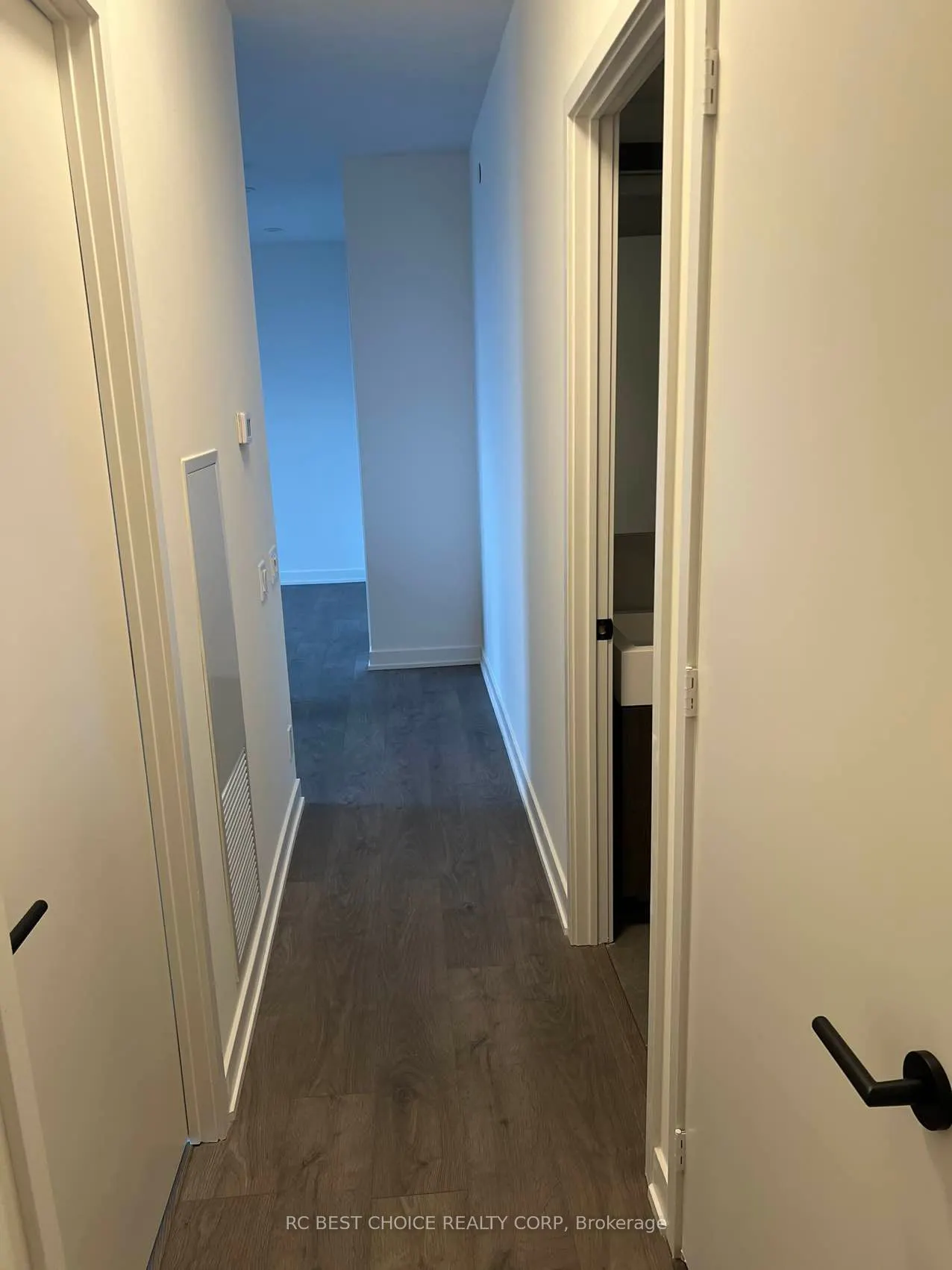 108 Peter Street, #3702