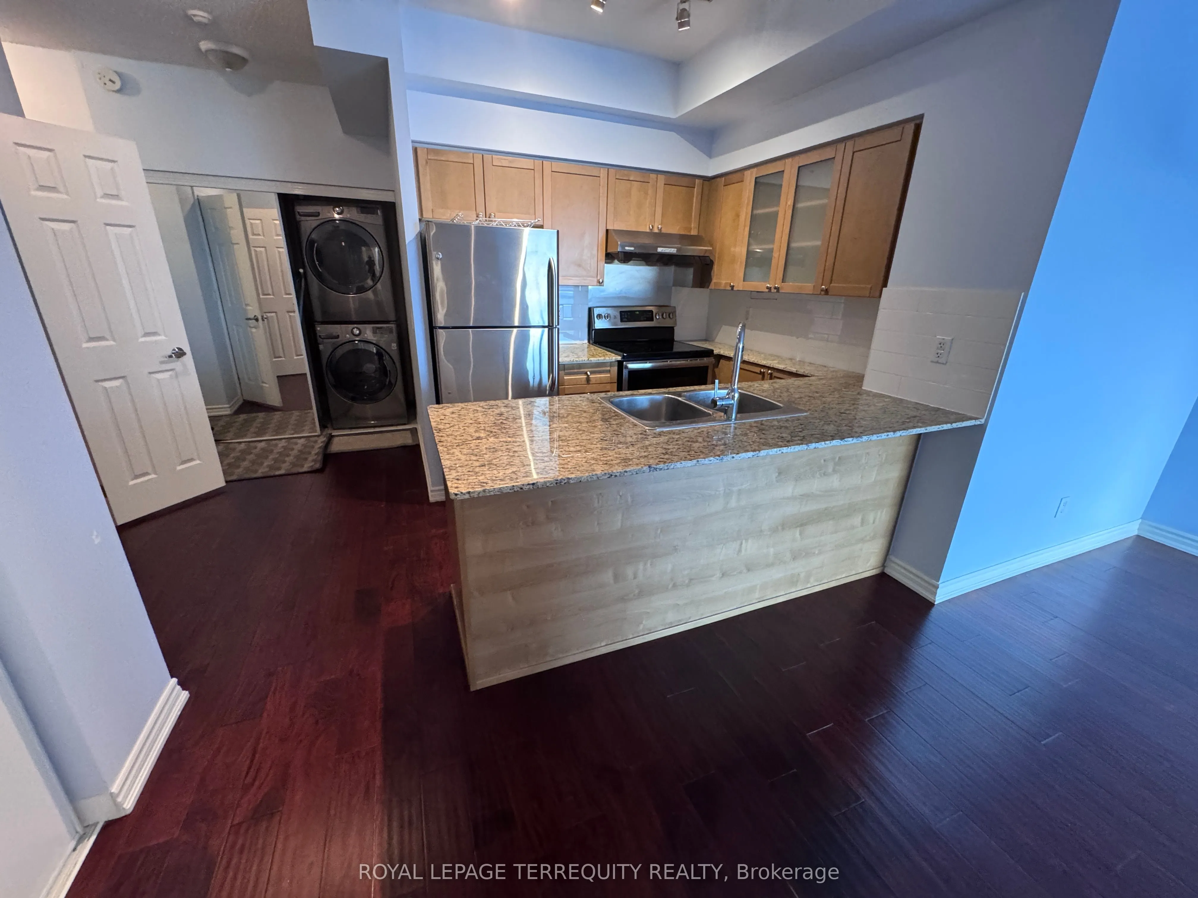 761 Bay Street, #3308