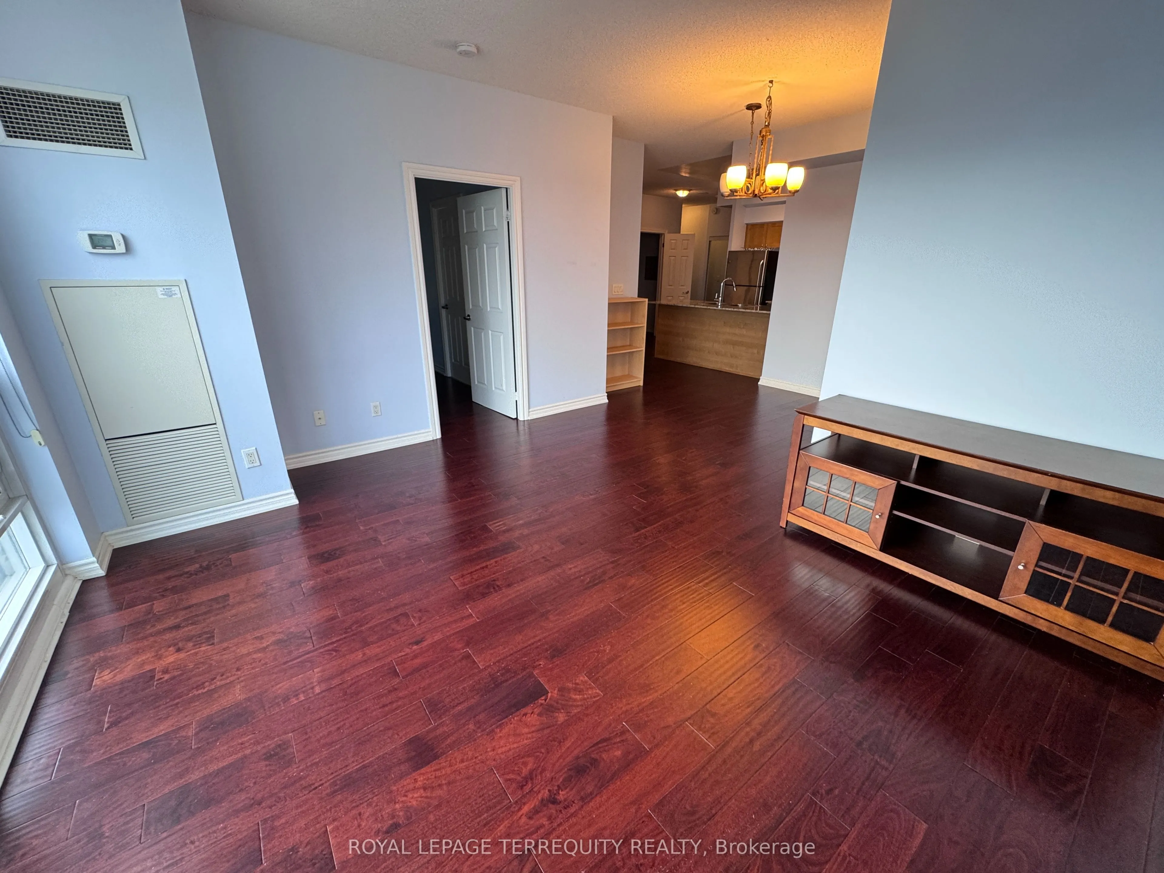 761 Bay Street, #3308