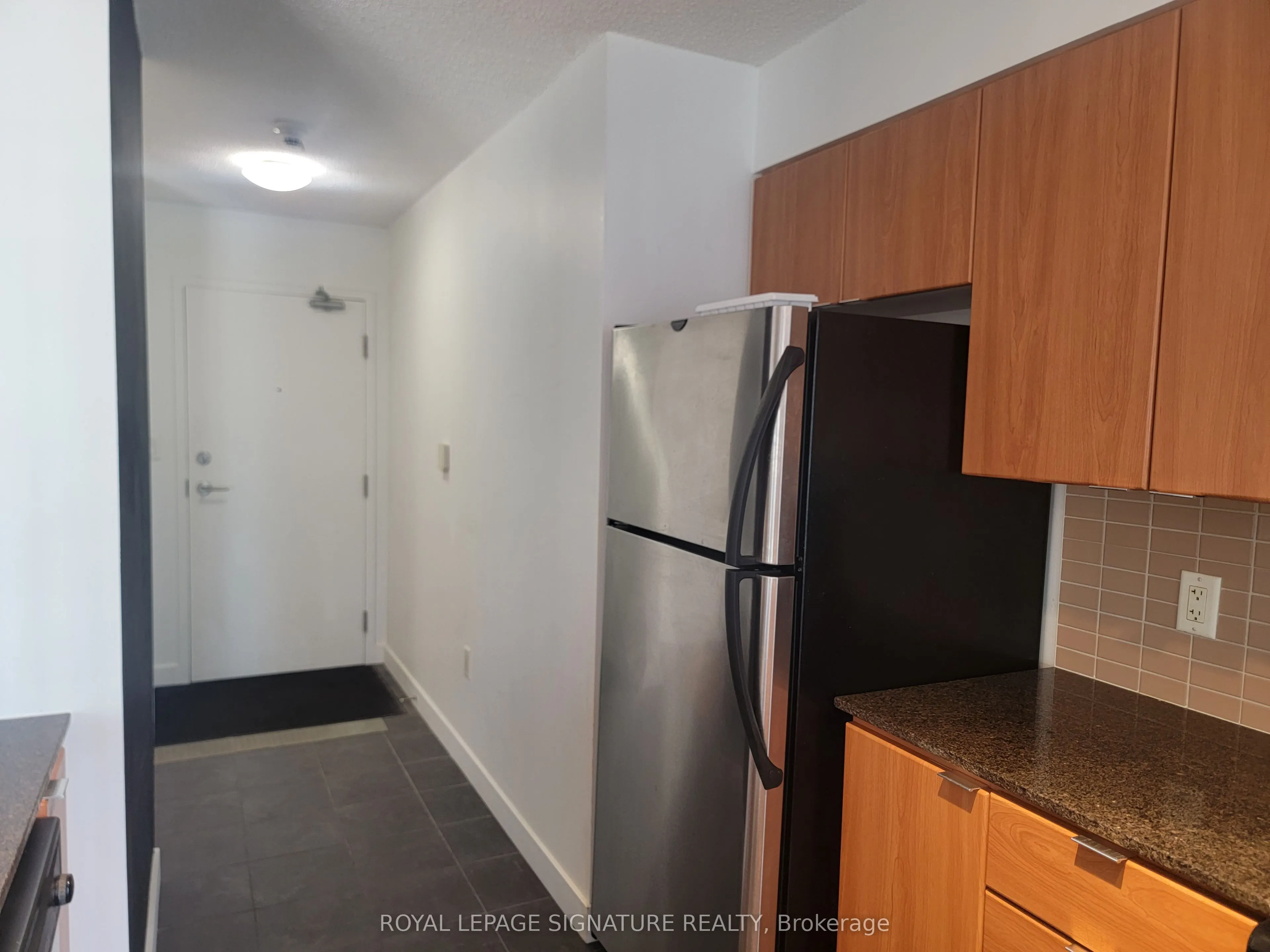 11 Brunel Court, #706
