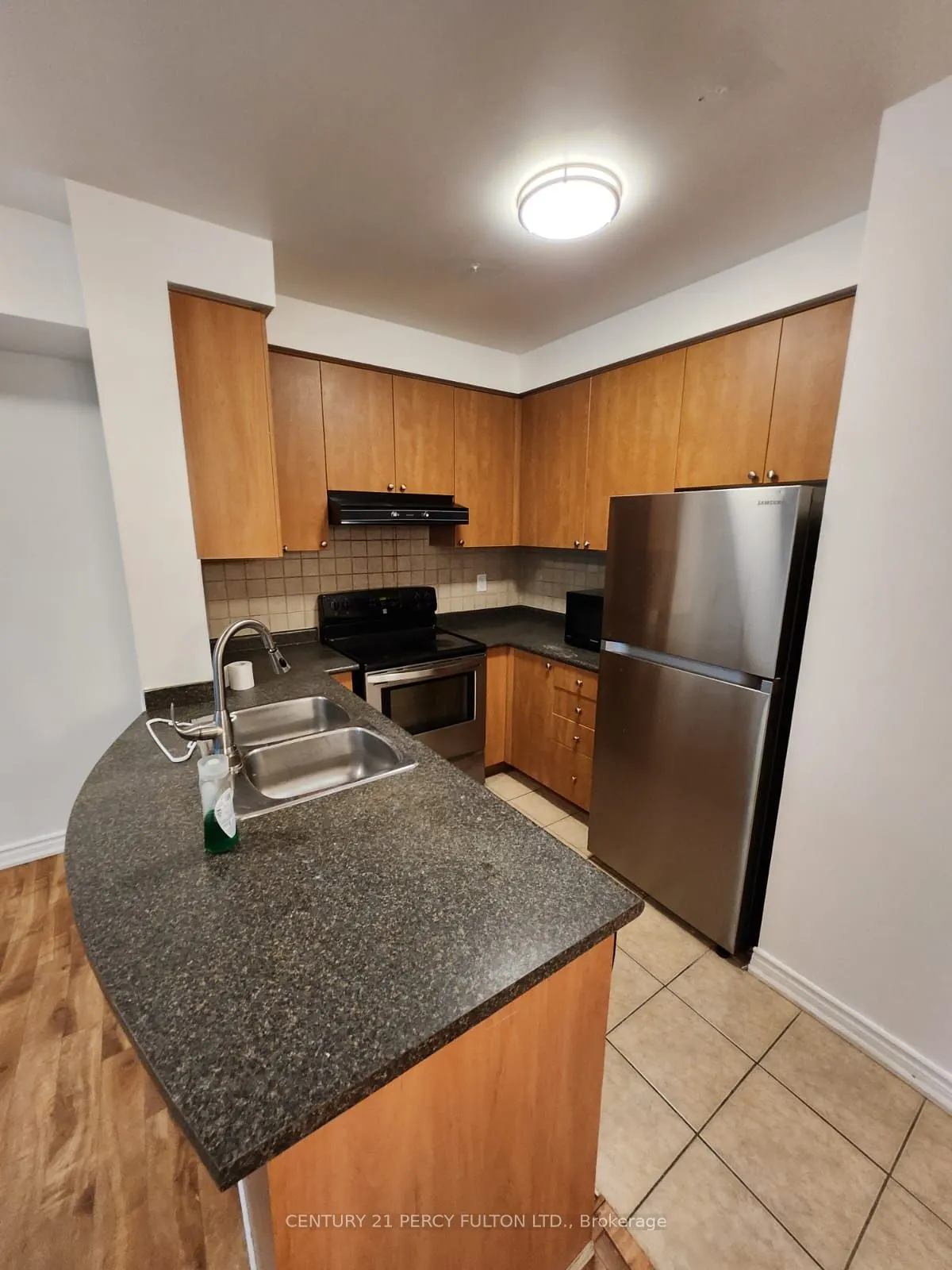 5508 Yonge Street, #206