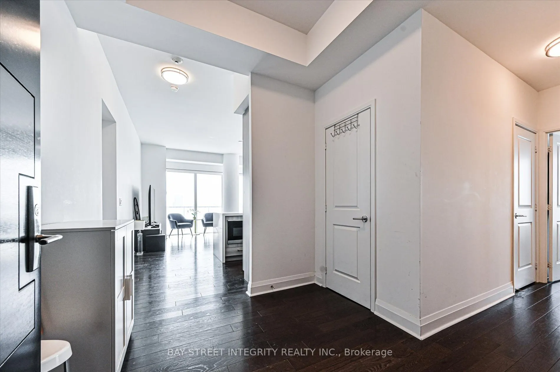 1080 Bay Street, #5302