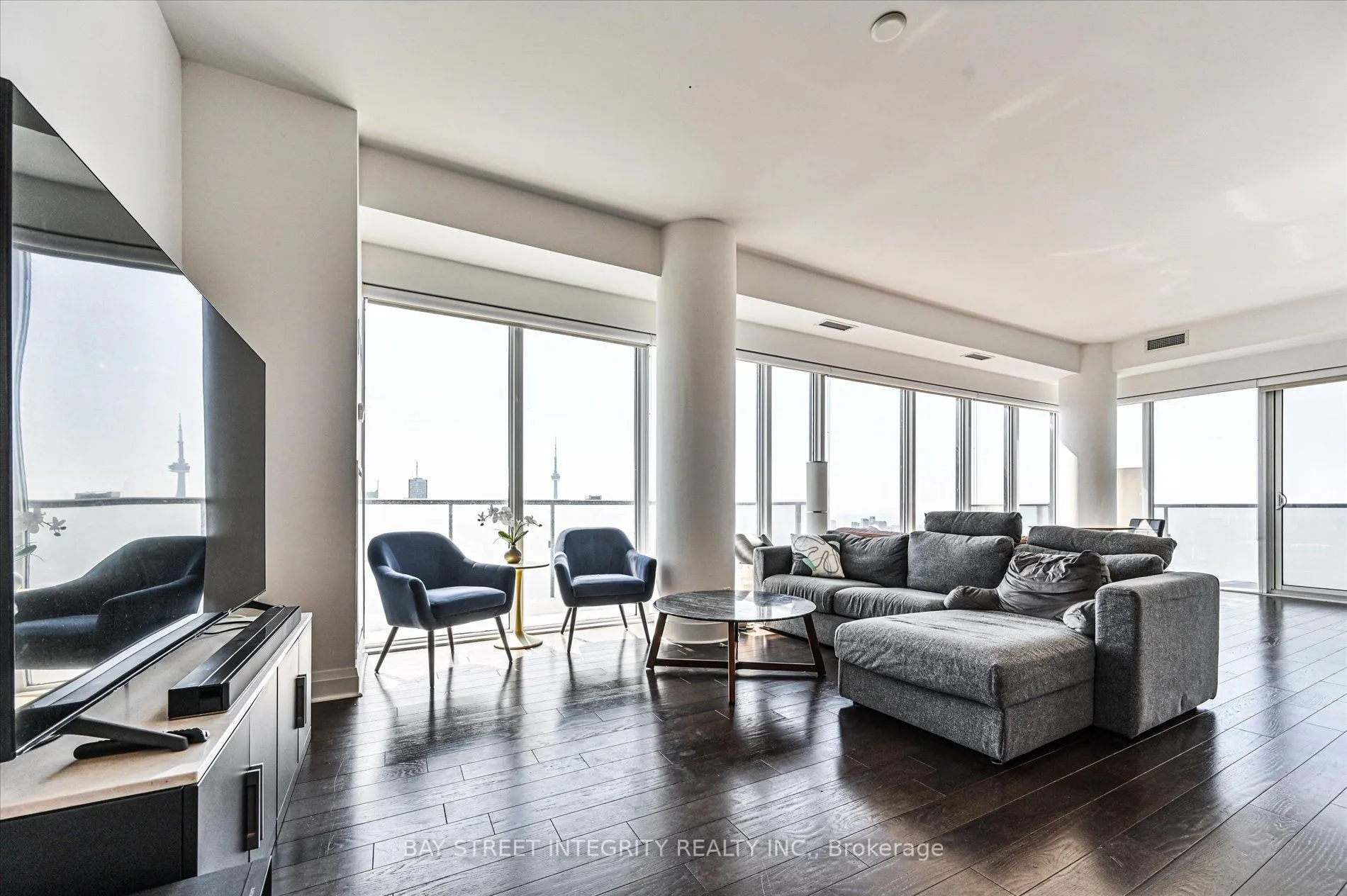 1080 Bay Street, #5302