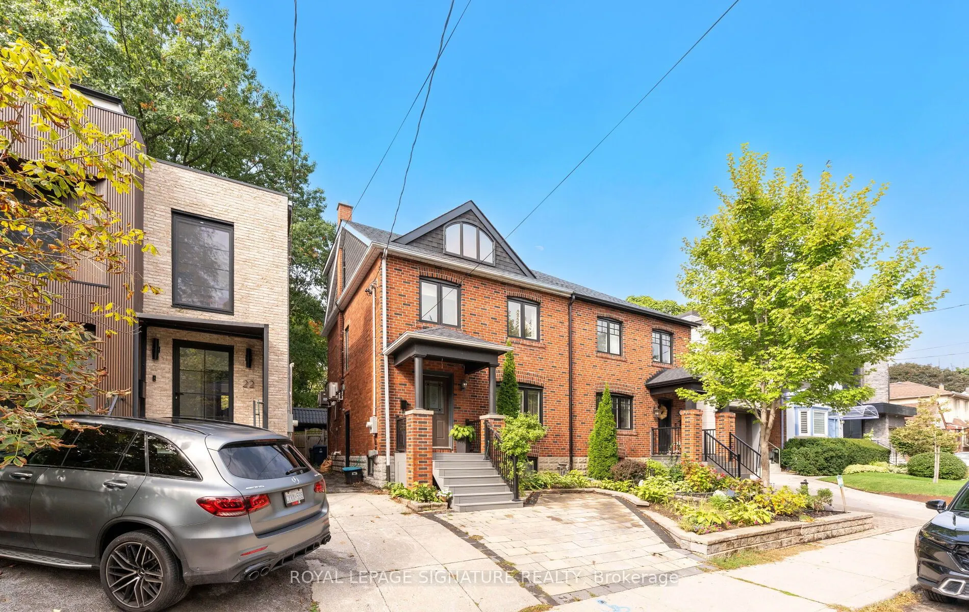 24 Mann Avenue