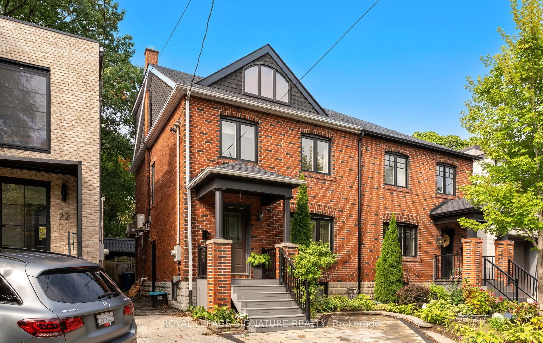 24 Mann Avenue