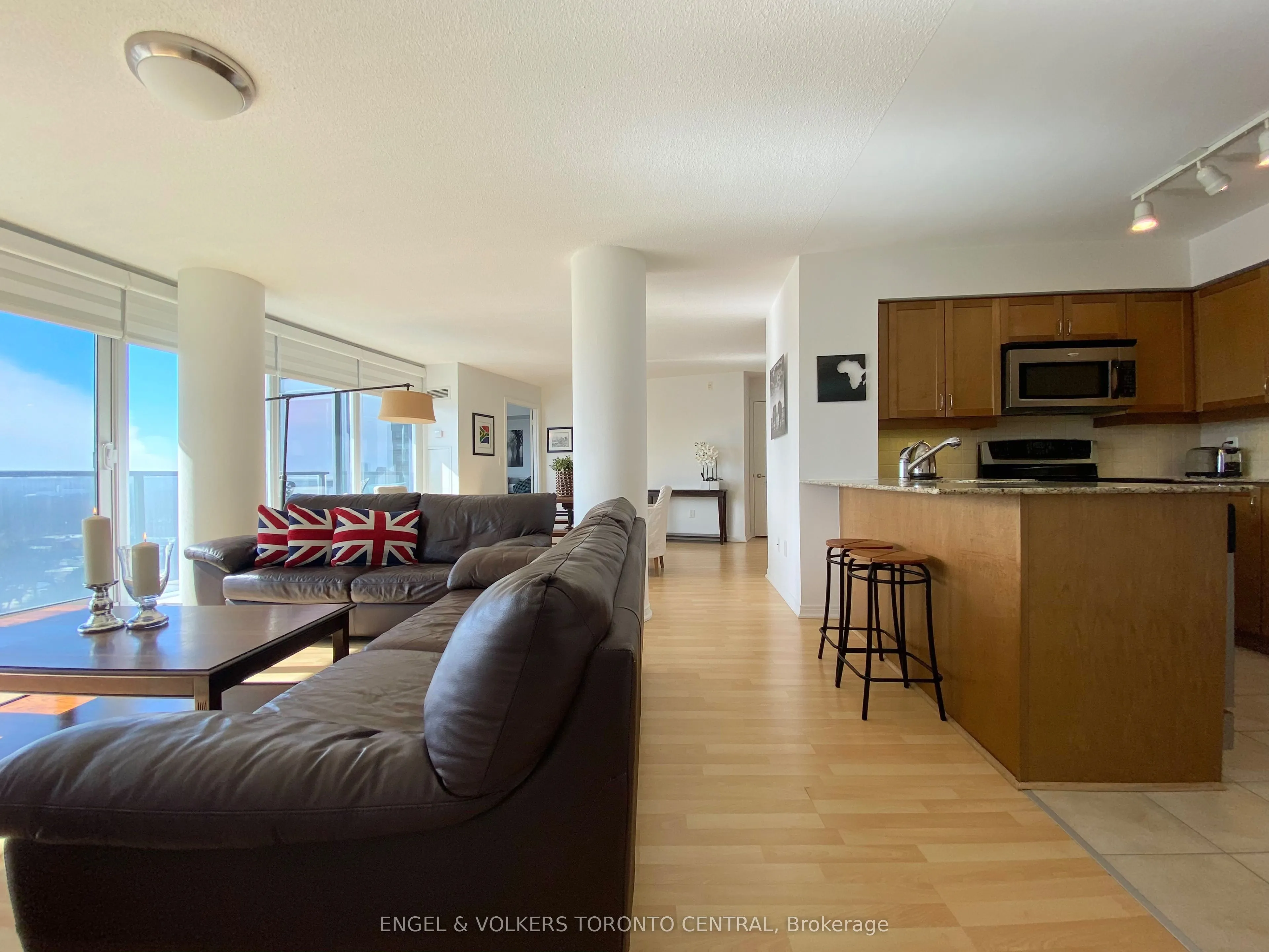 18 Valley Woods Road, #Ph105