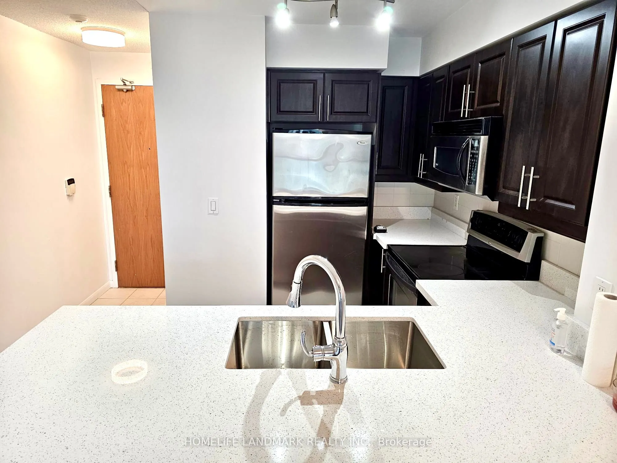 219 Fort York Boulevard, #606