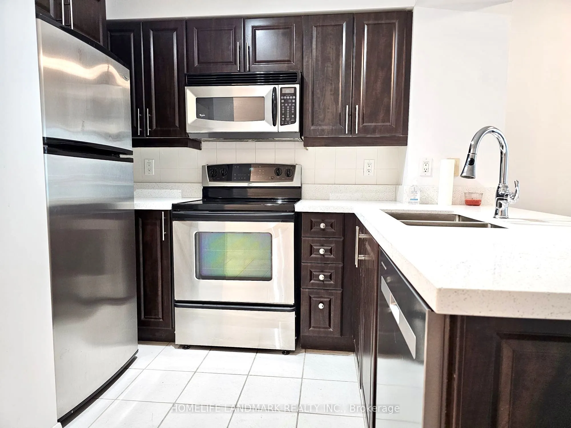219 Fort York Boulevard, #606
