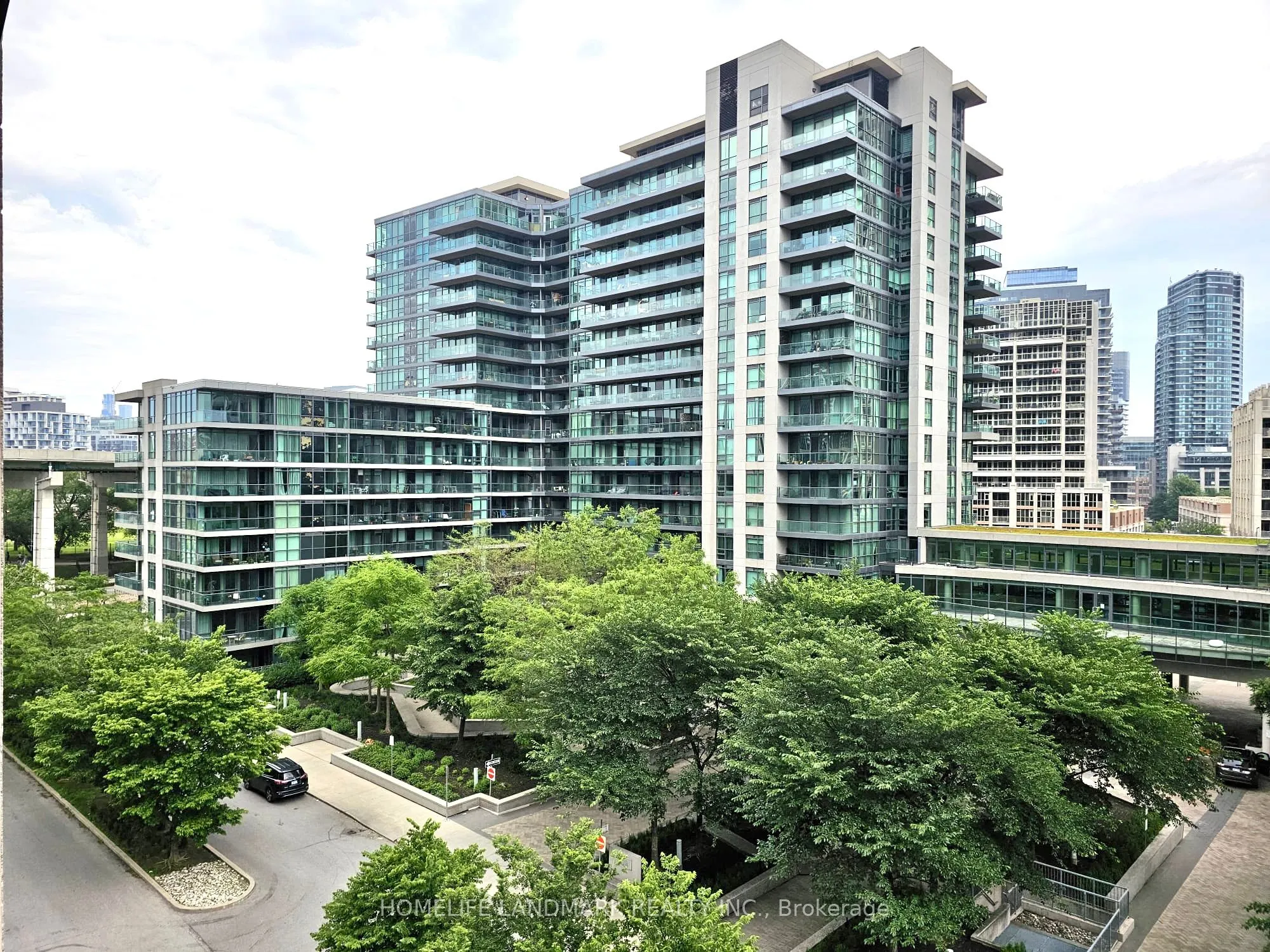 219 Fort York Boulevard, #606