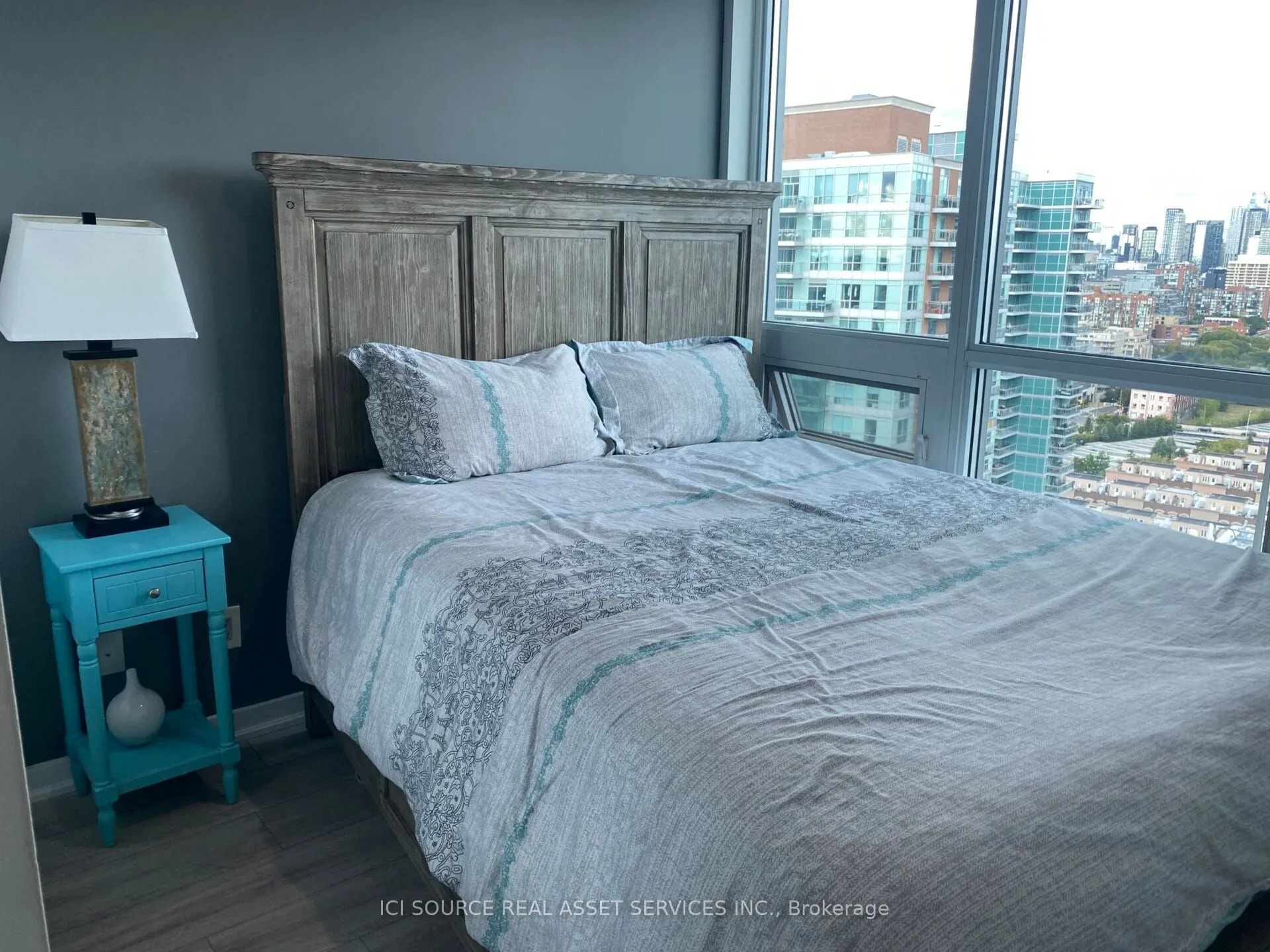 150 East Liberty Street, #2105