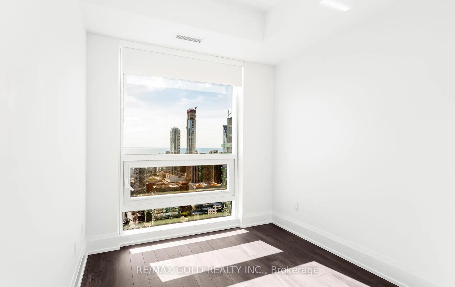 89 Church Street, #4907