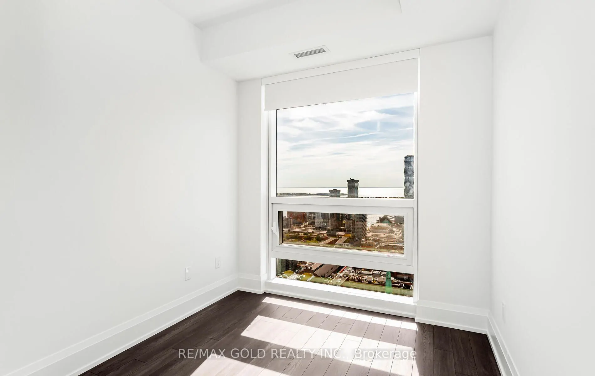 89 Church Street, #4907