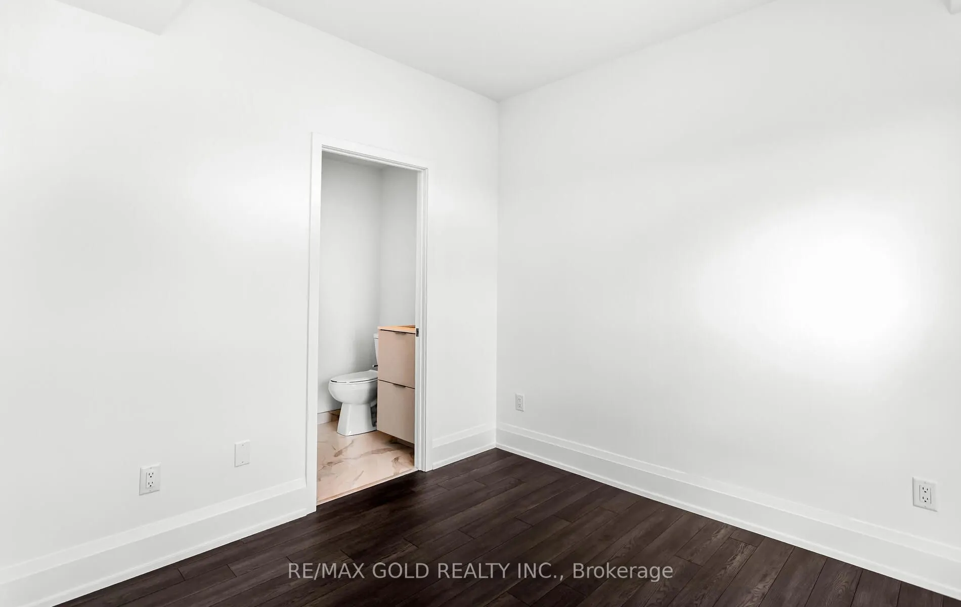 89 Church Street, #4907