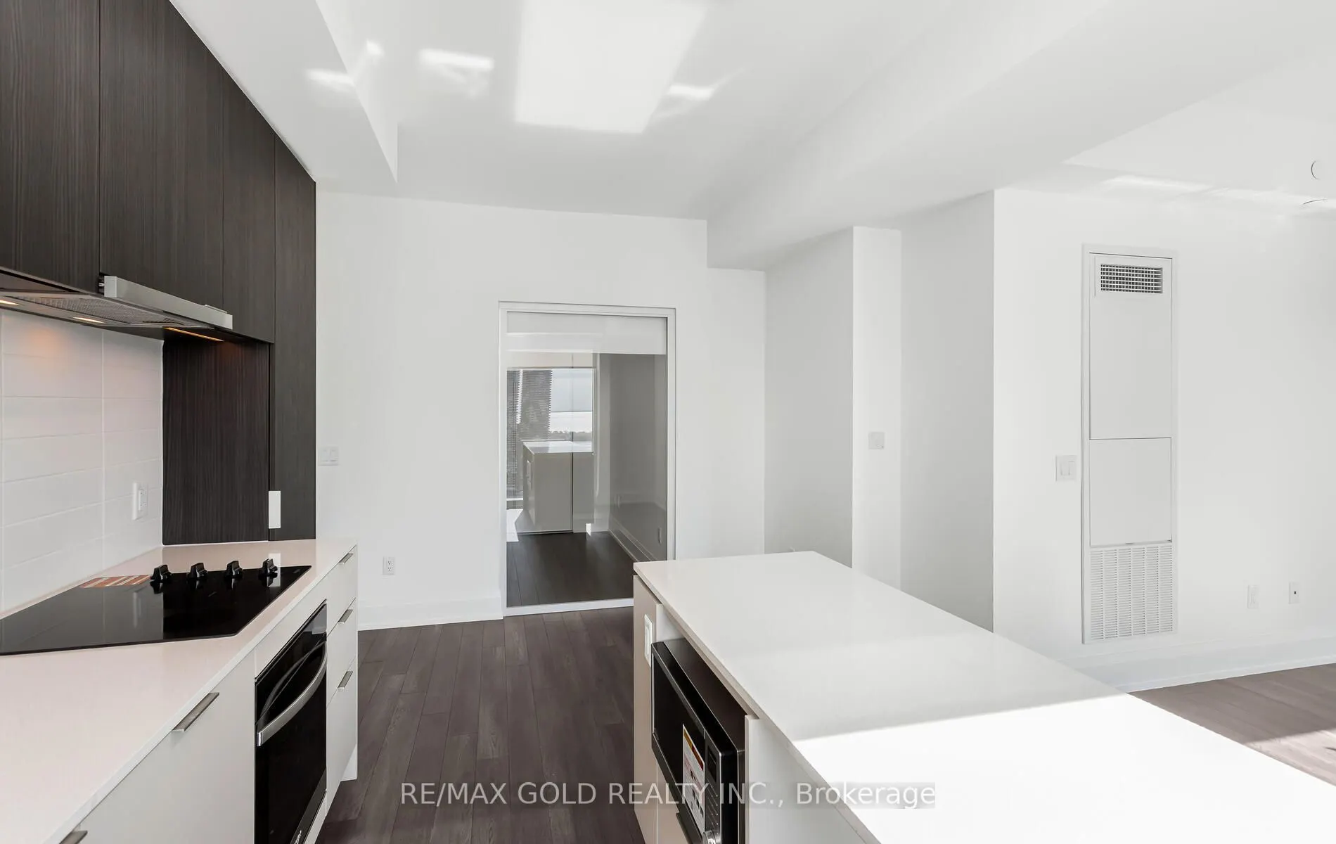 89 Church Street, #4907