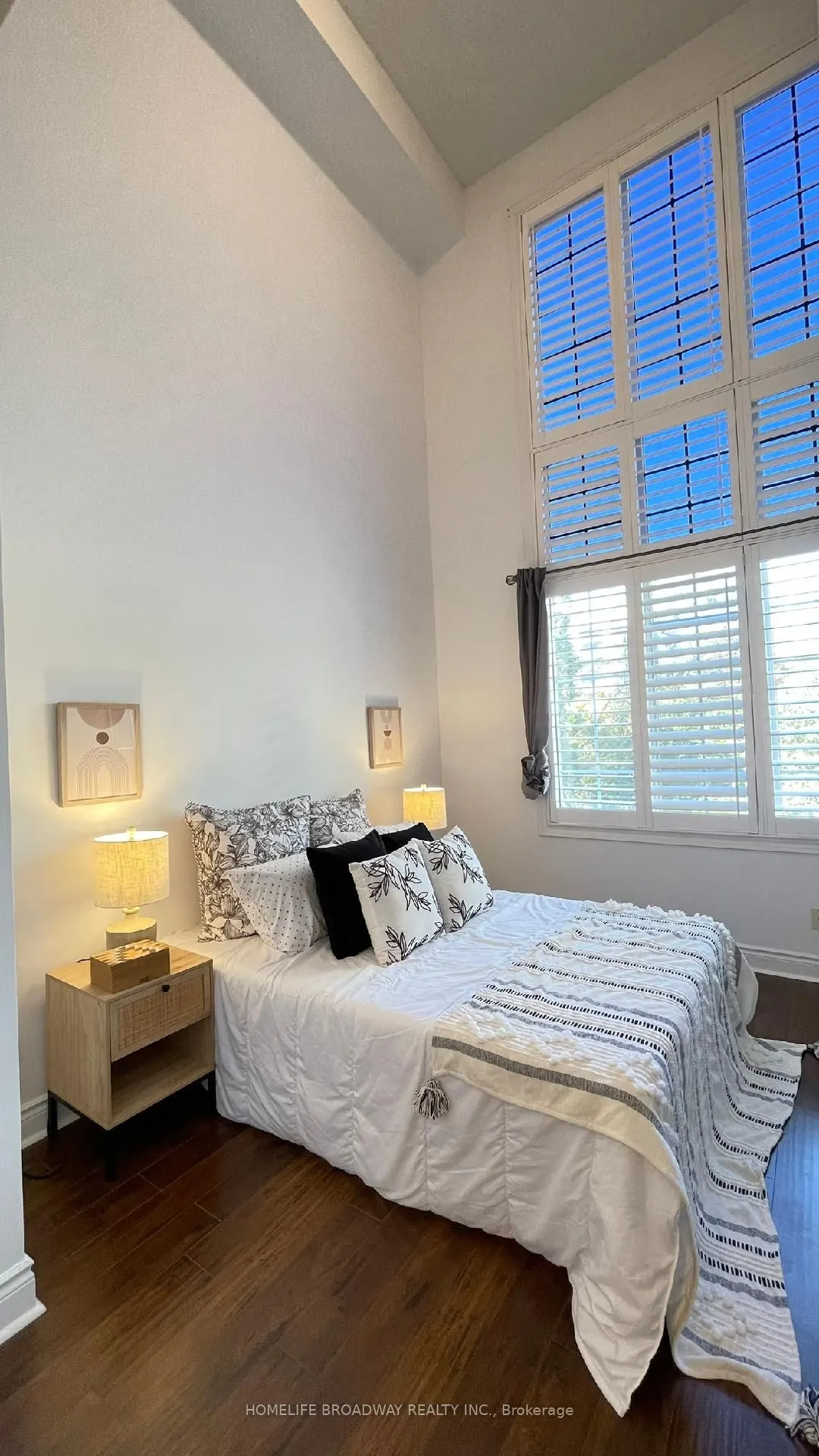 1 Rean Drive, #8
